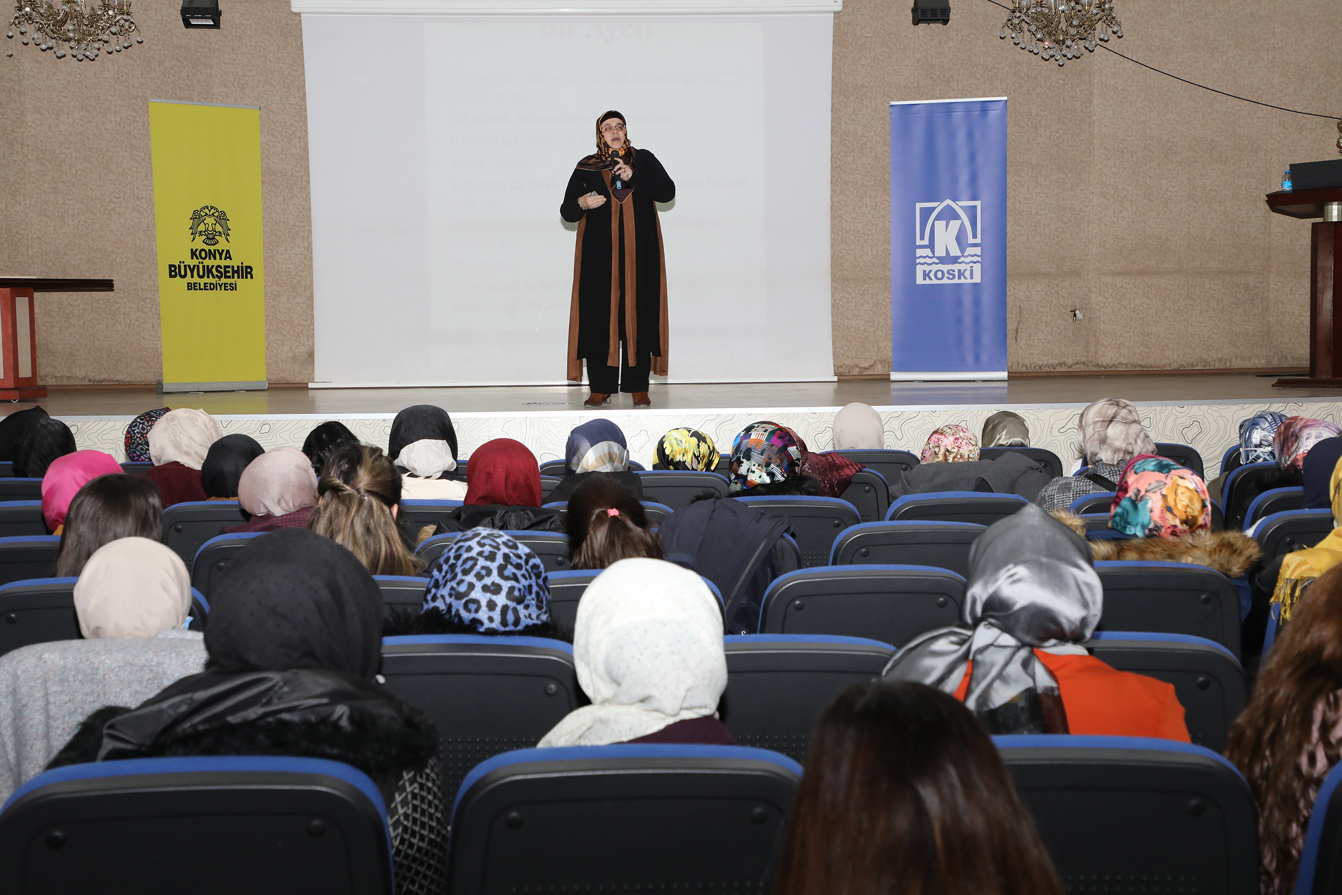 Büyükşehir'den Kadın Personele 8 Mart Programı