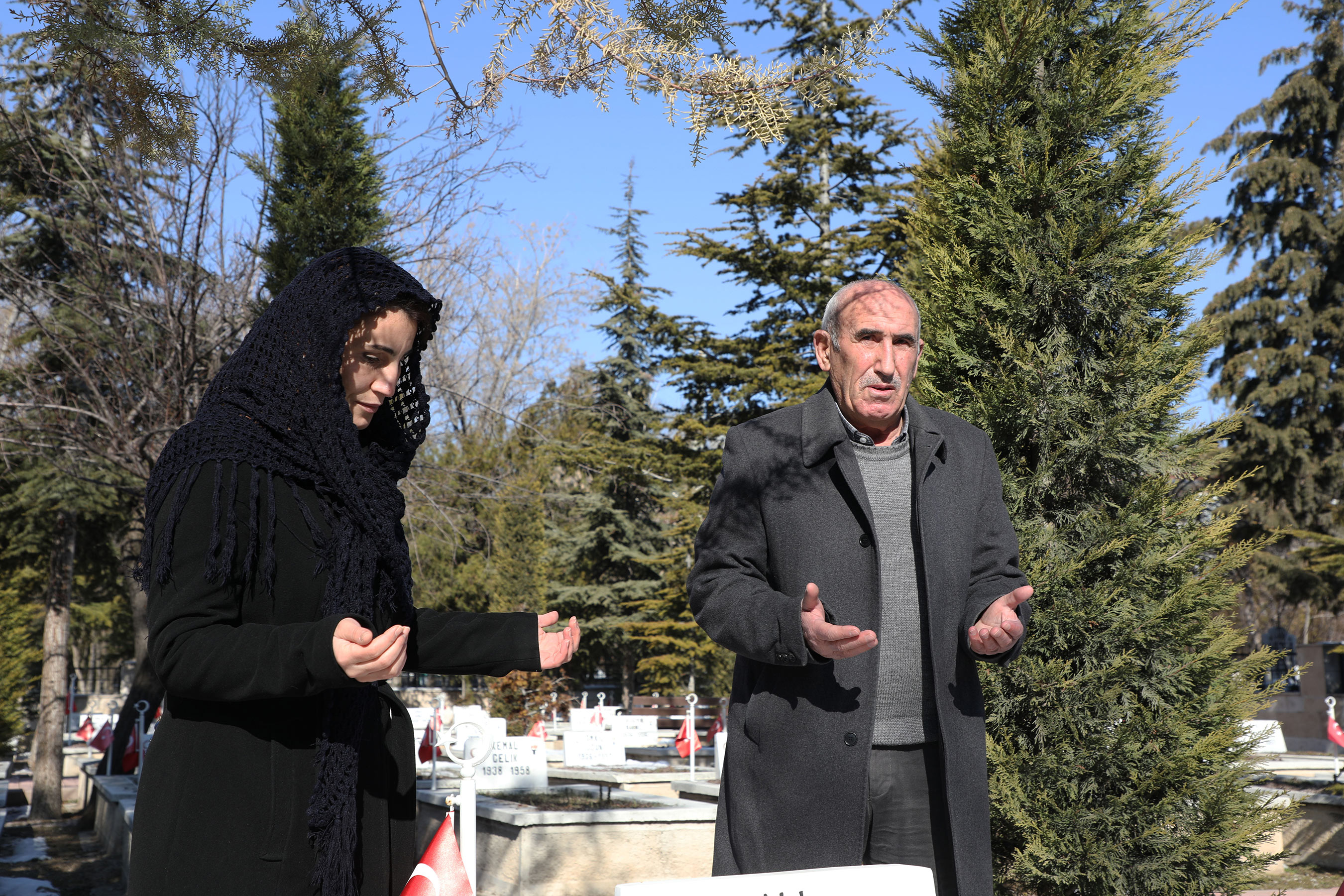 Şehitlerinin Mezarlarına Yarım Asır Sonra Kavuştular