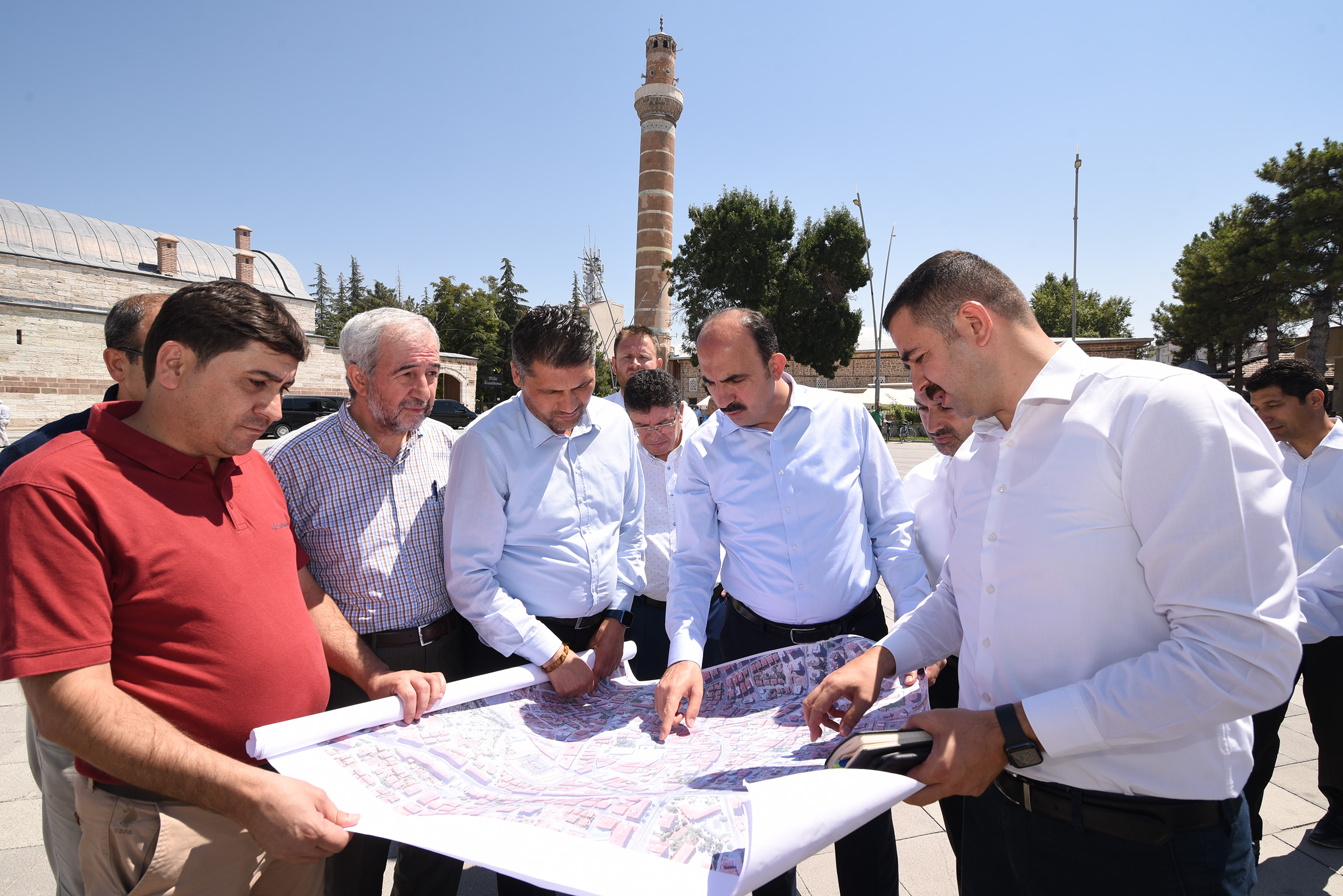 Başkan Altay Ereğli'de Esnafla ve Vatandaşla Buluştu, Yatırımları İnceledi