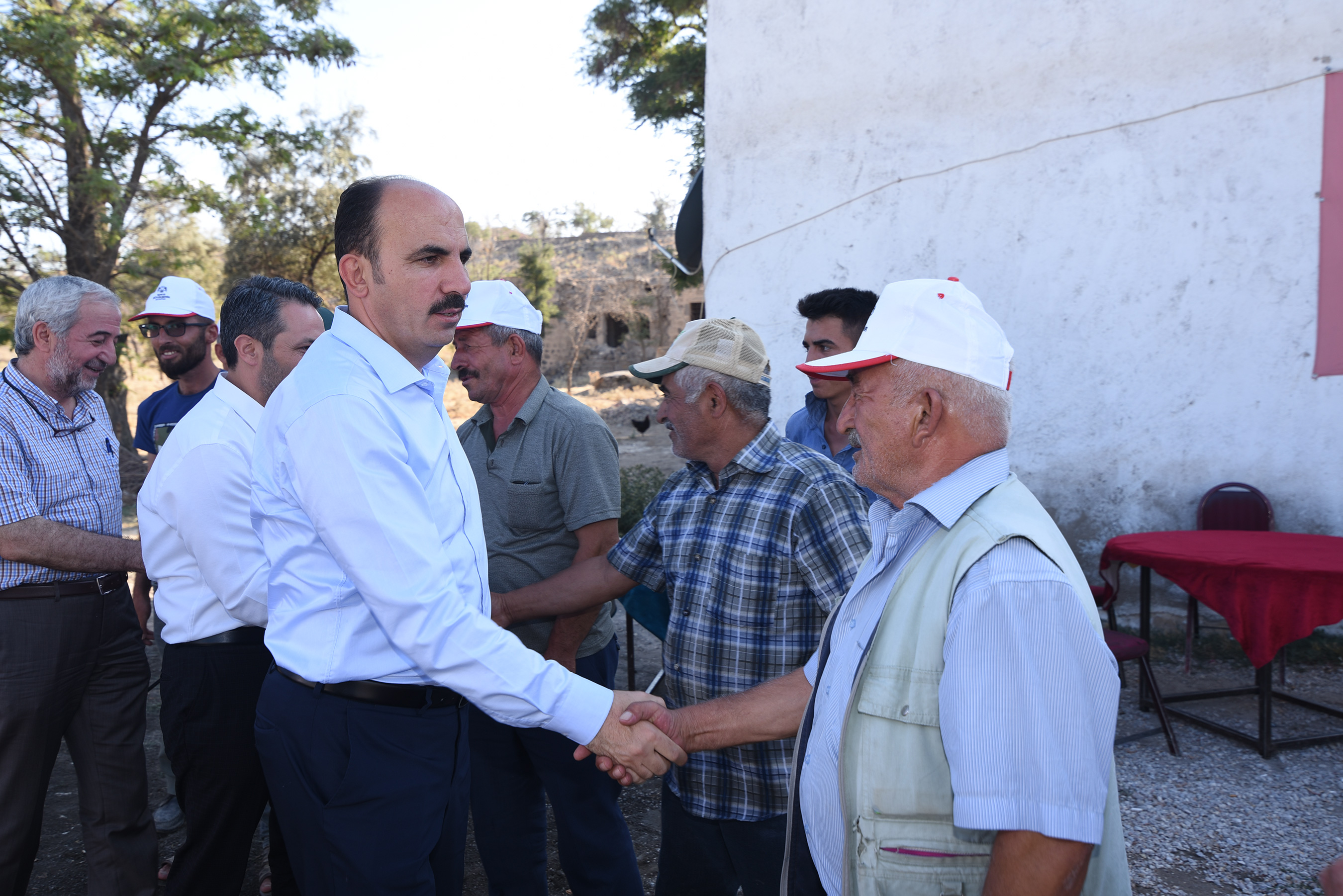 Başkan Altay Ereğli'de Esnafla ve Vatandaşla Buluştu, Yatırımları İnceledi