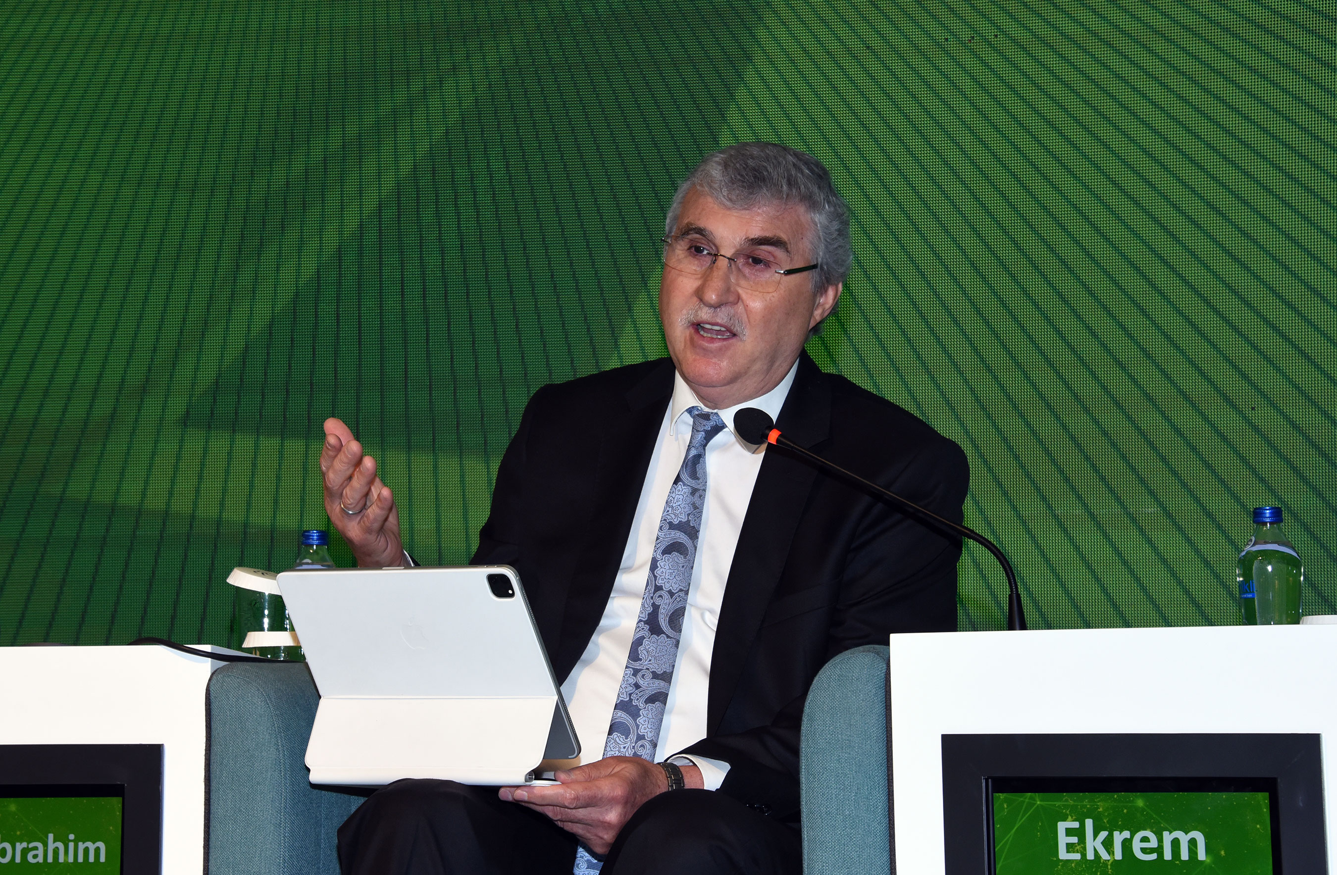 Başkan Altay: 'Konya'nın Üretimini Sürdürmesi Dünya Adına Önemli Bir Sorumluluk'