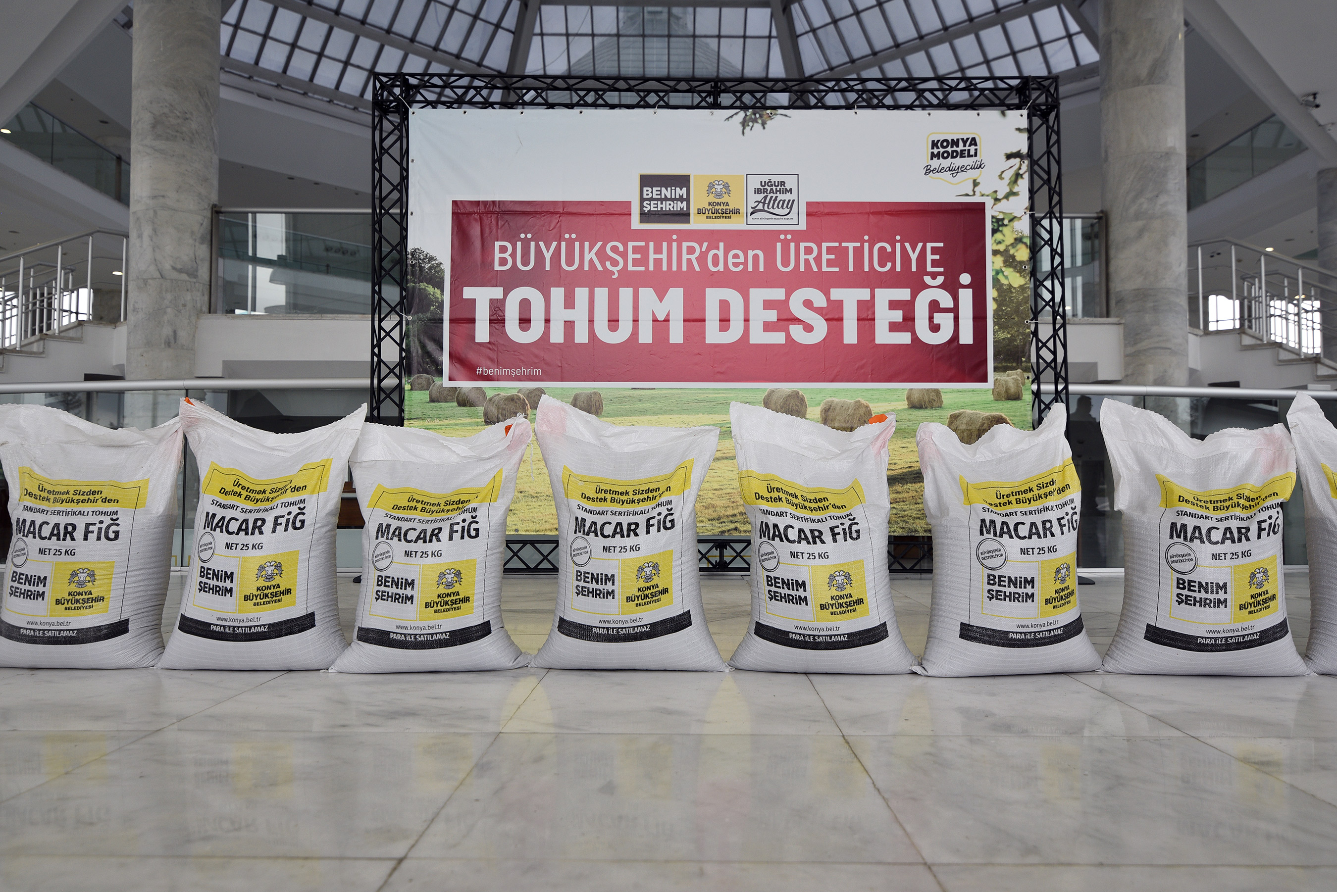 Başkan Altay: 'Üreterek Ülkemize Katkı Sağlayan Çiftçimizin Her Zaman Yanındayız'