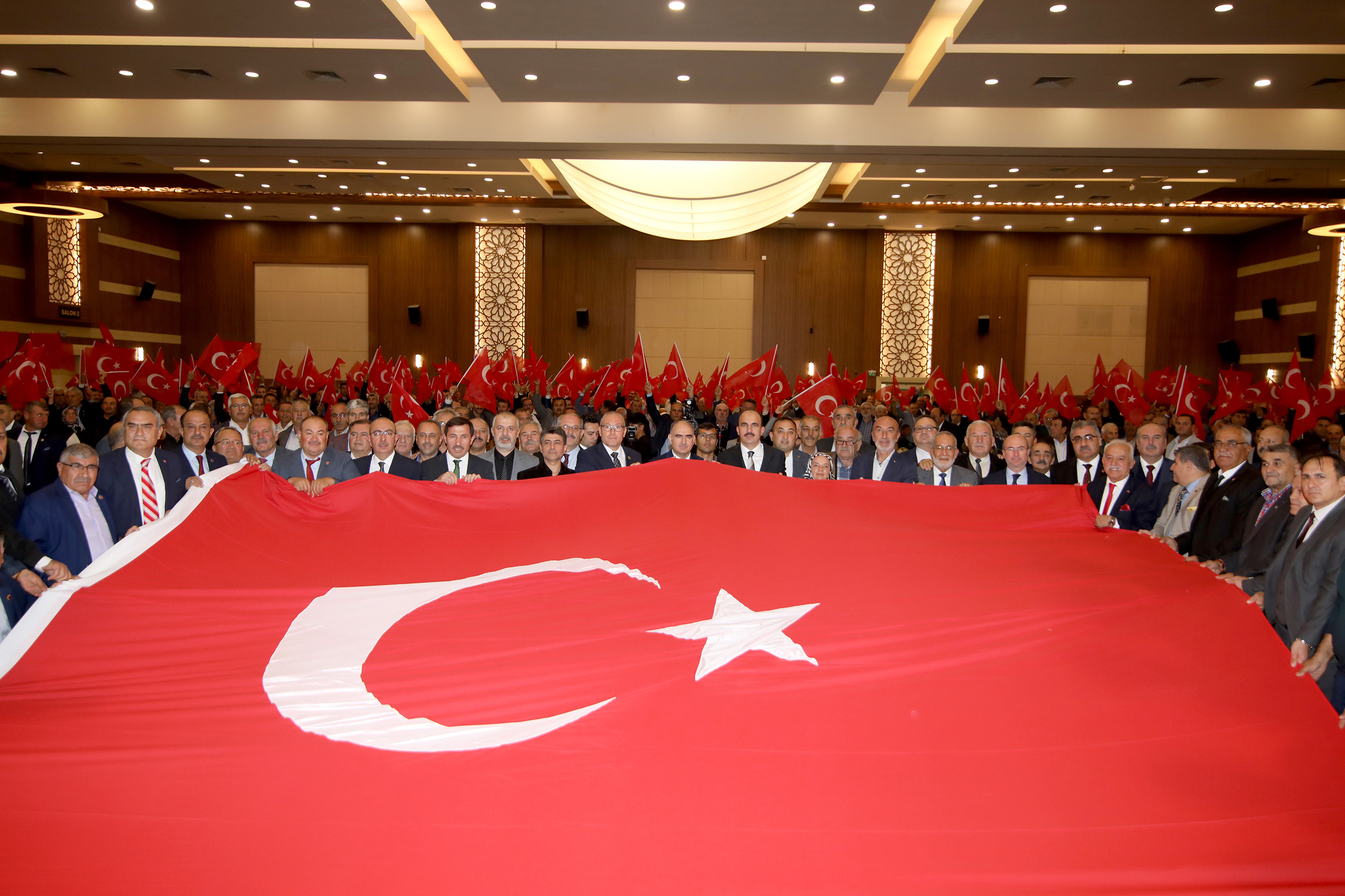 Başkan Altay: 'Türkiye'nin Bugün Geldiği Noktada Muhtarlarımızın Çok Büyük Payı Var'