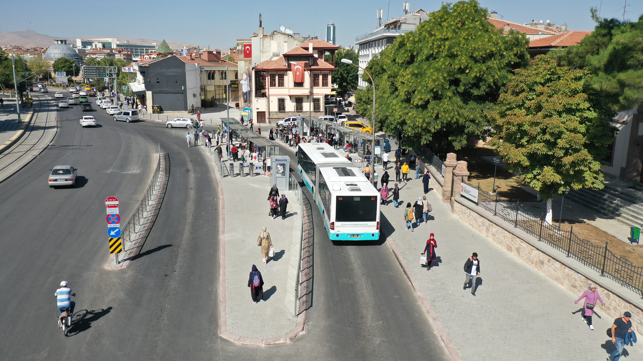 Turnike Sistemiyle Otobüslerin Bekleme Süresi ve Karbon Emisyonu Azaldı 