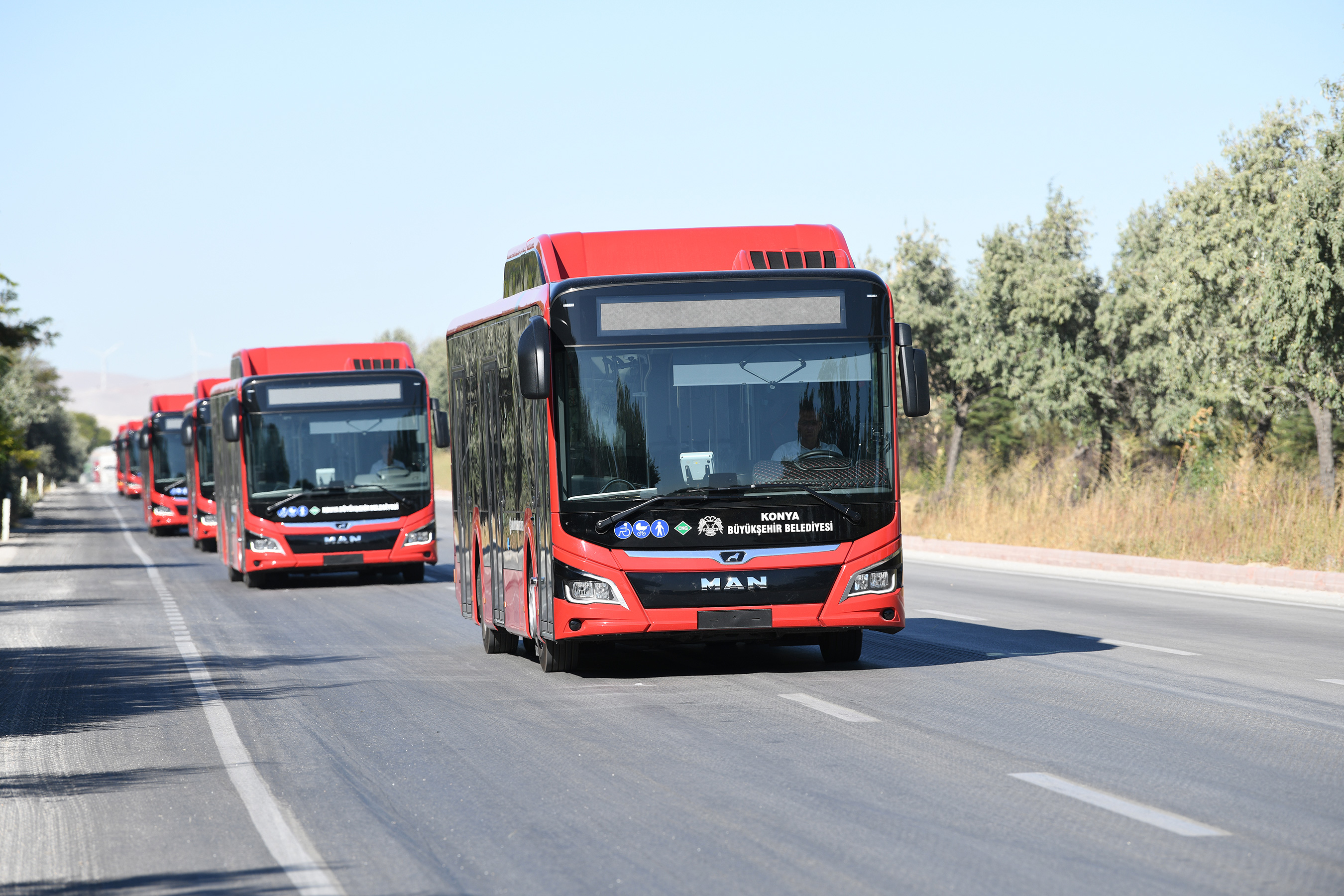 Konya Büyükşehir'in Toplu Ulaşım Filosu Yeni Araçlarla Güçleniyor