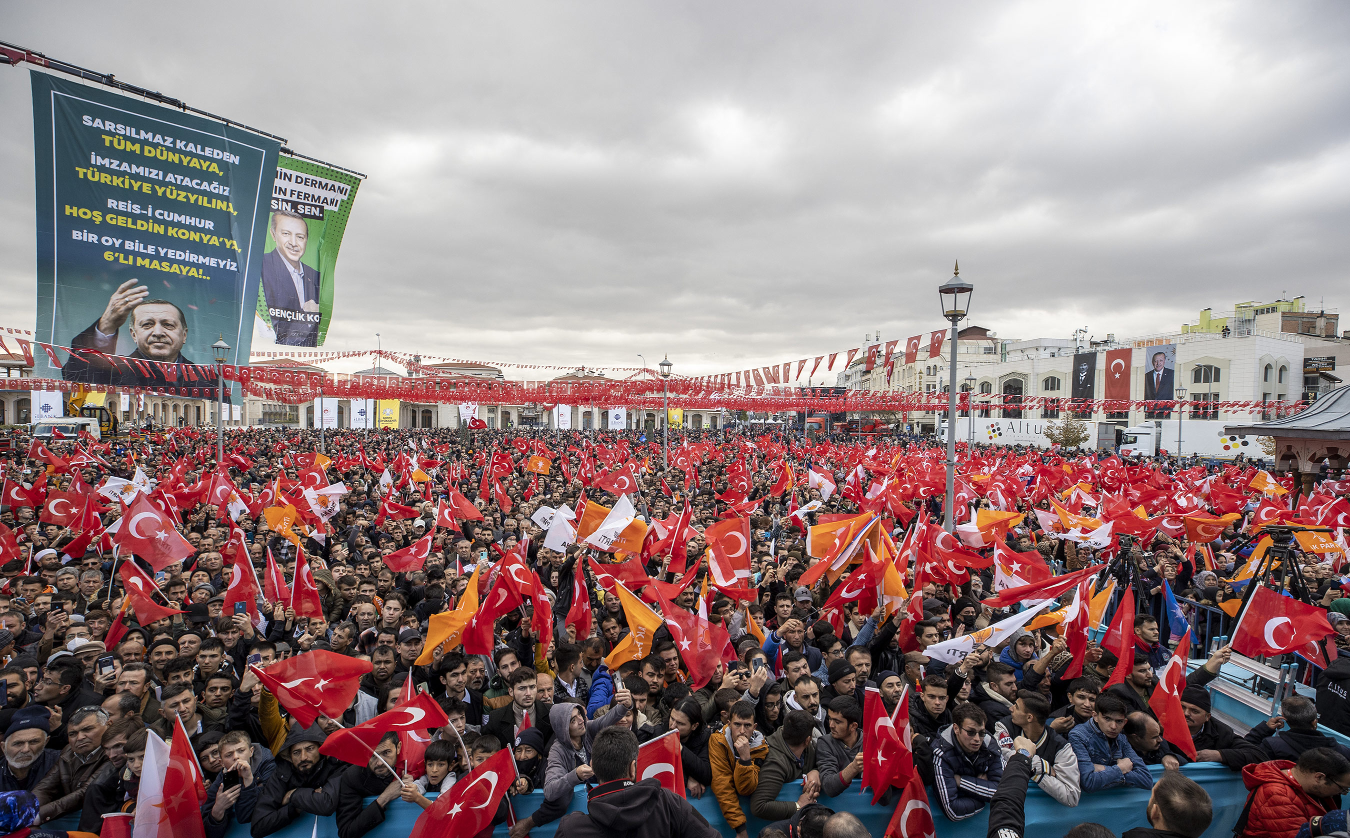 Cumhurbaşkanı Erdoğan: Konya`yı Sevmeyenin Kalbi Kurur