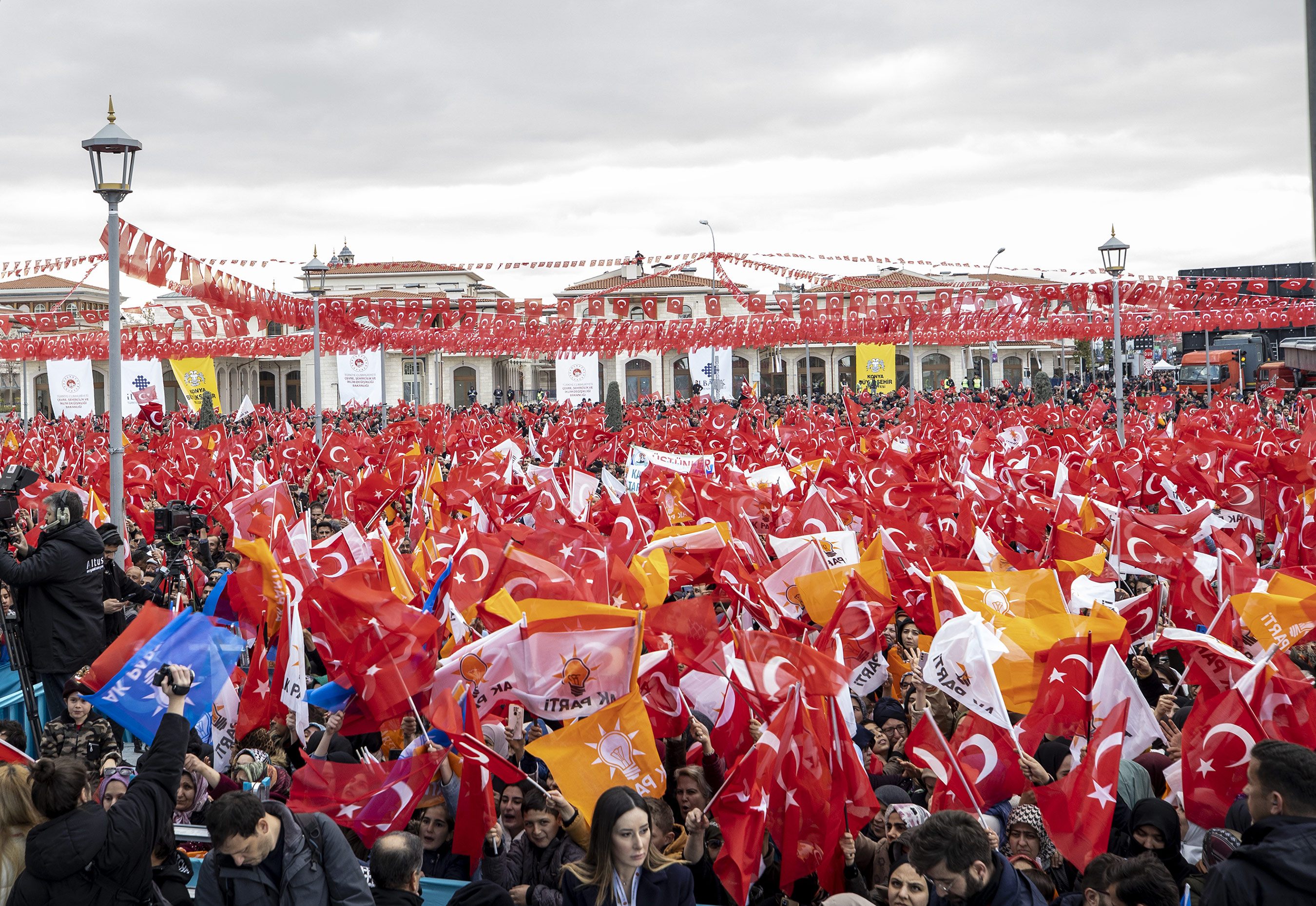 Cumhurbaşkanı Erdoğan: Konya`yı Sevmeyenin Kalbi Kurur
