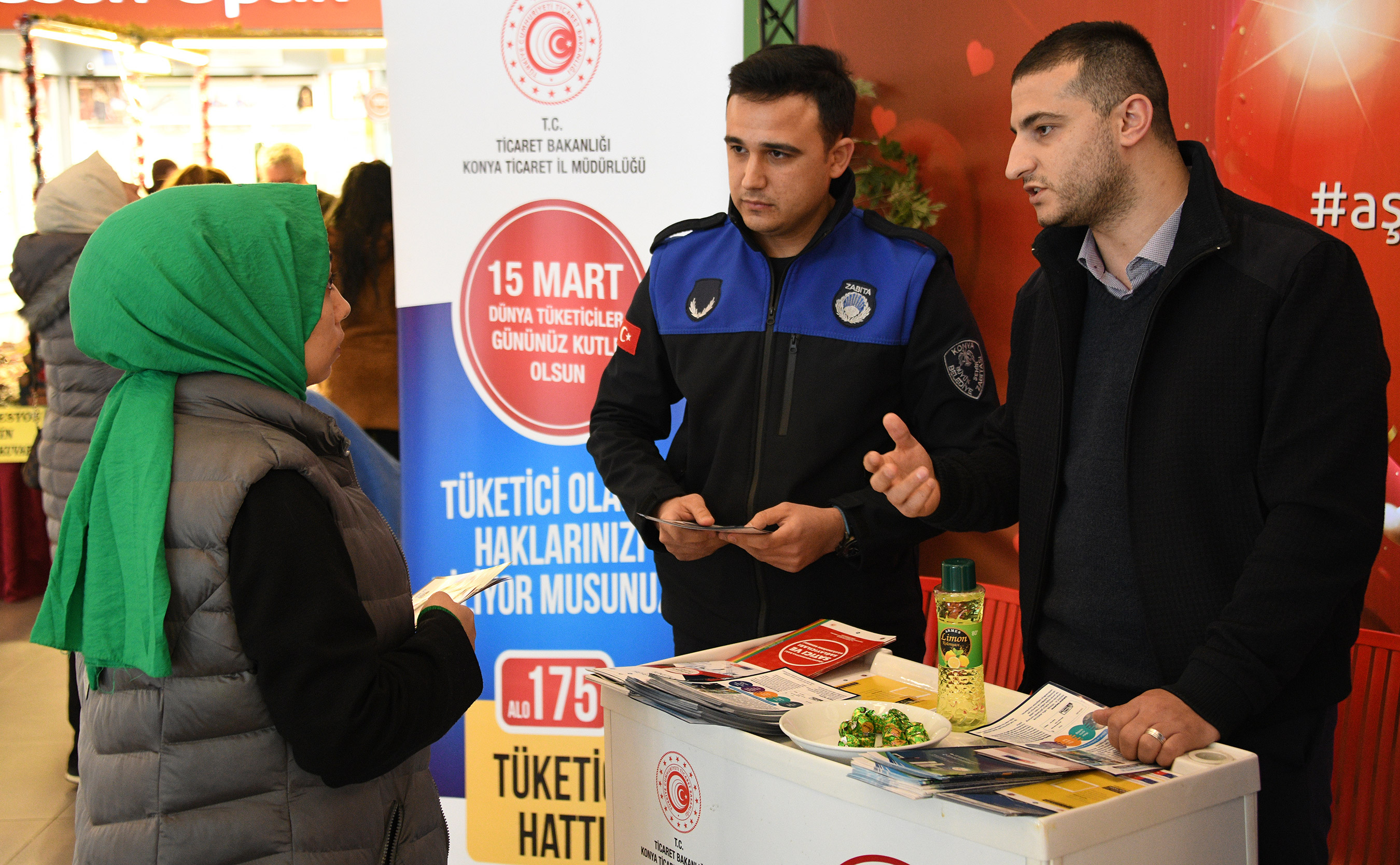 Büyükşehir Zabıta Tüketici Bilincinin Gelişmesi İçin Çalışıyor