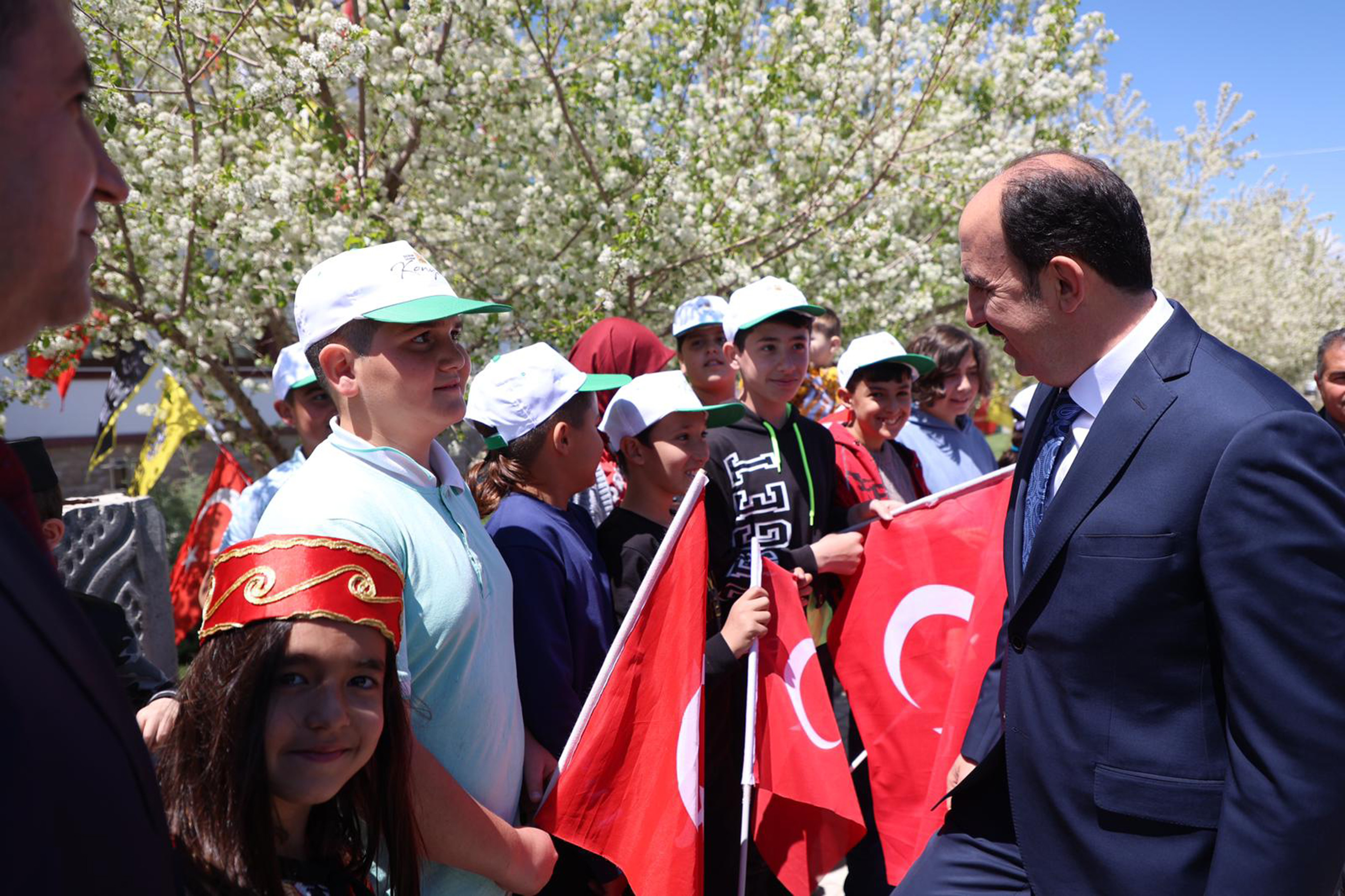 Başkan Altay: "Sürekli İş ve Hizmet Üreten Bir Belediyecilik Anlayışıyla Çalışıyoruz"