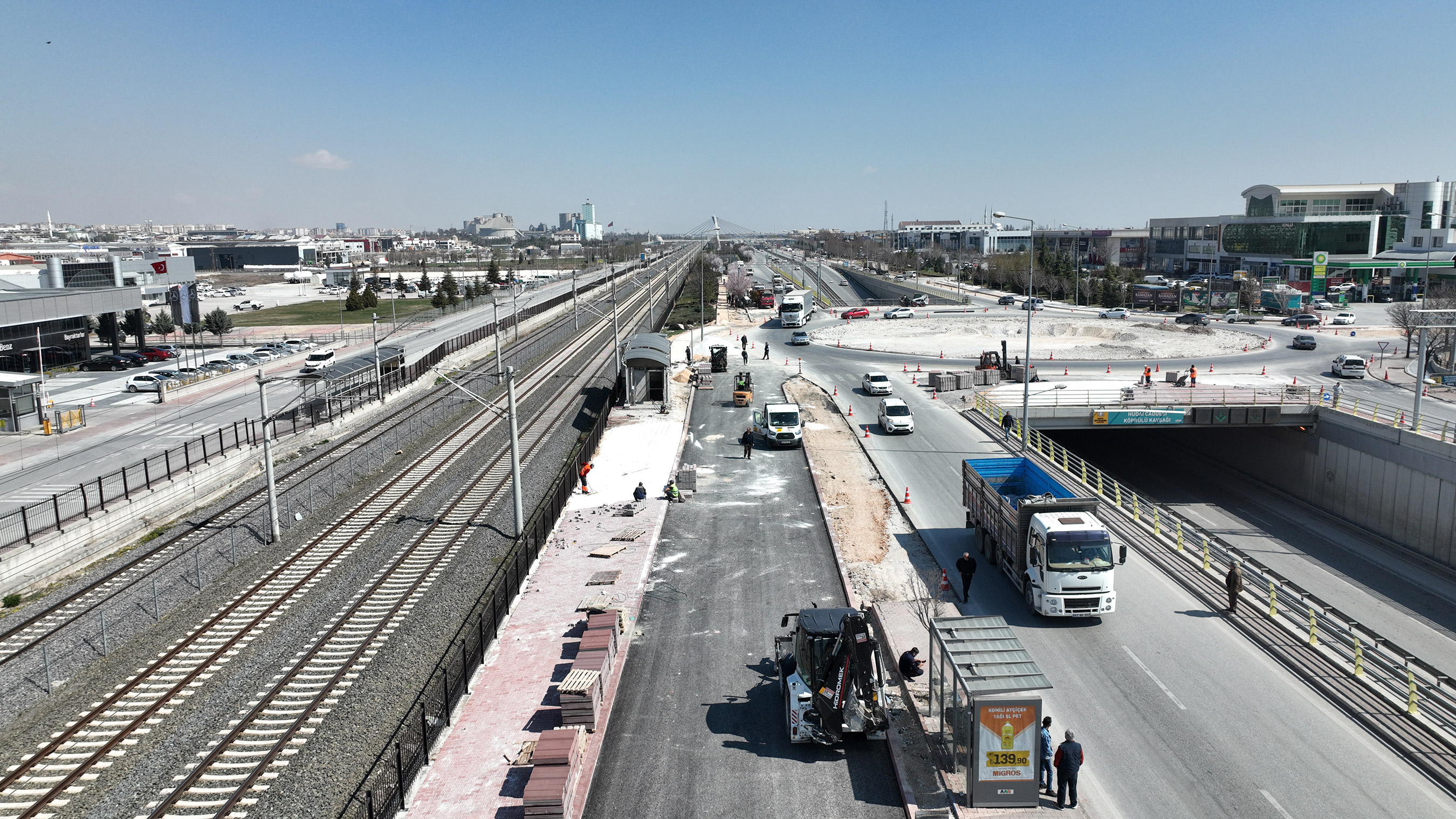 Konya Büyükşehir'den Demiryolu Caddesi'nde Trafiği Rahatlatacak Düzenlemeler