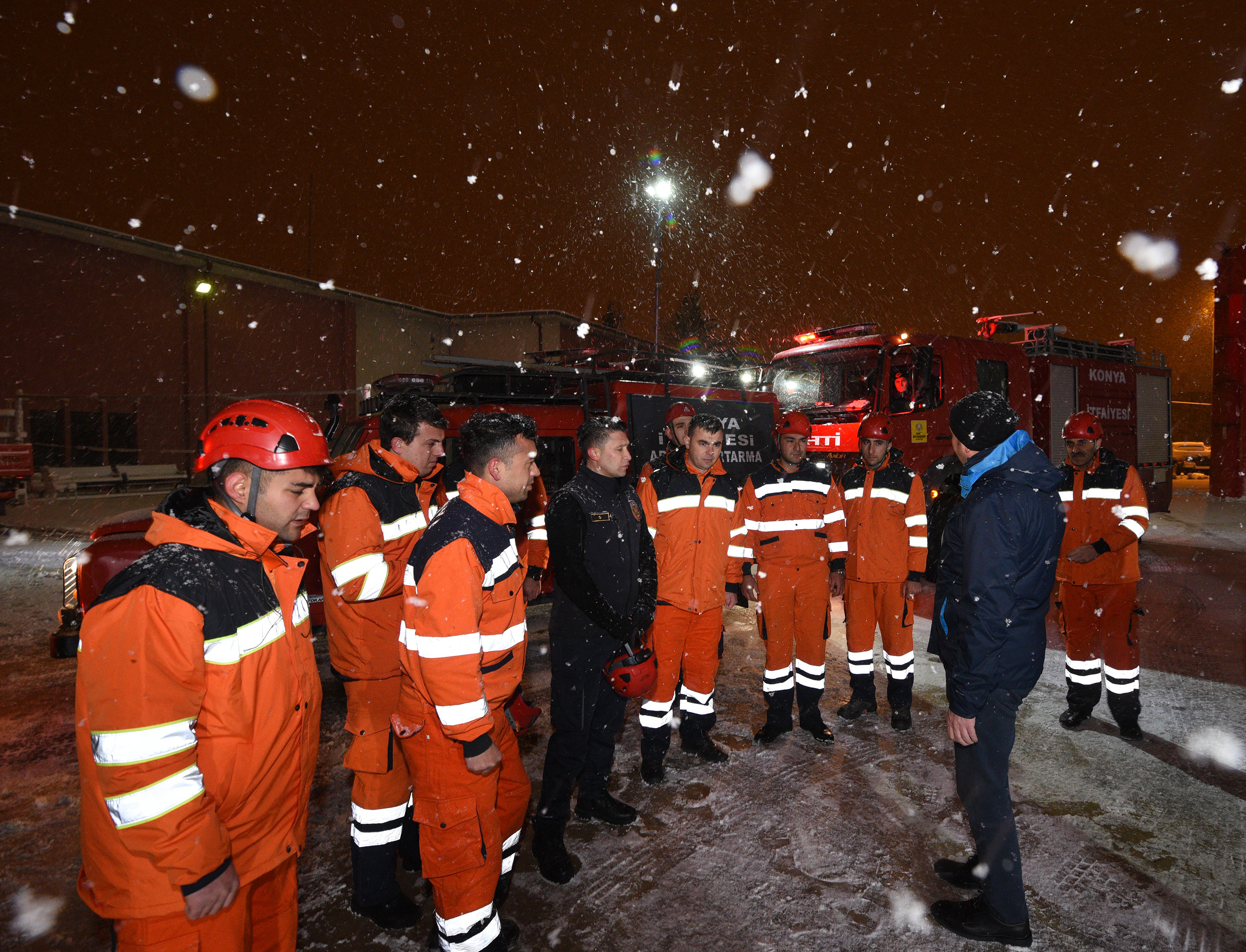 Konya, Depremin Yaralarını Sarmak İçin Teyakkuzda 
