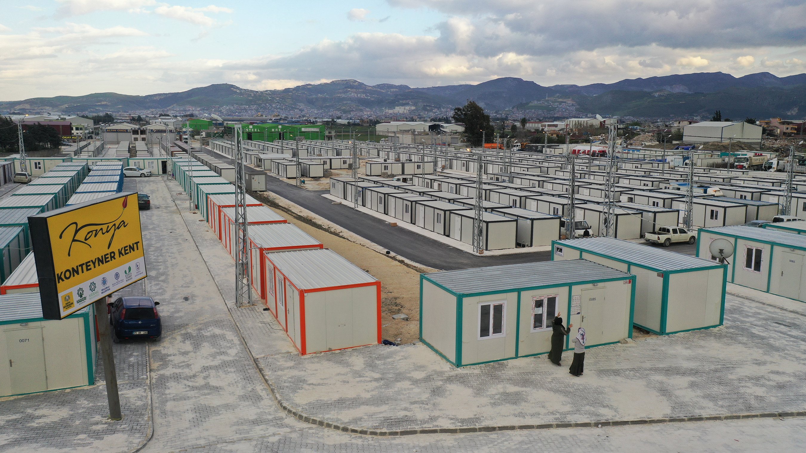 Hatay'daki Konya Konteyner Kentin İlk Etabına Depremzedeler Yerleşmeye Başladı