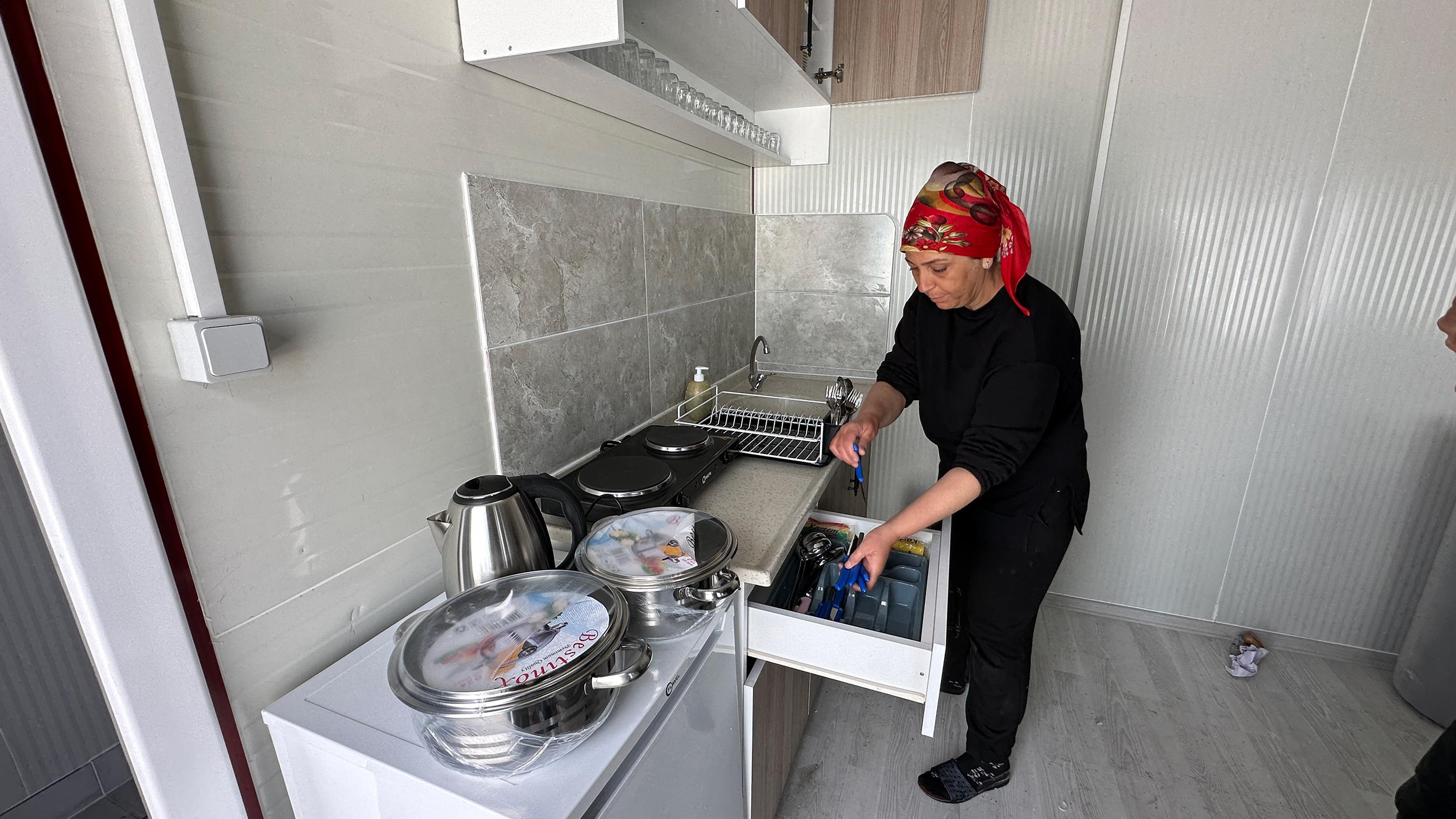 Hatay'daki Konya Konteyner Kentin İlk Etabına Depremzedeler Yerleşmeye Başladı