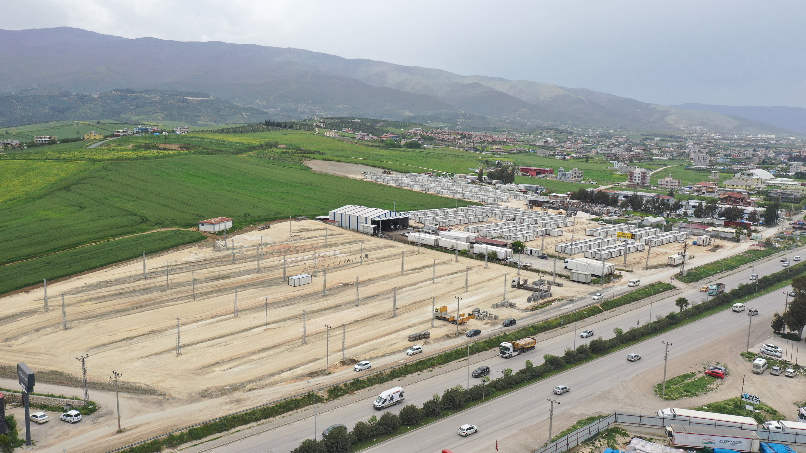 Hatay'daki Konya Konteyner Kentin İkinci Etabı Hızla Tamamlanıyor