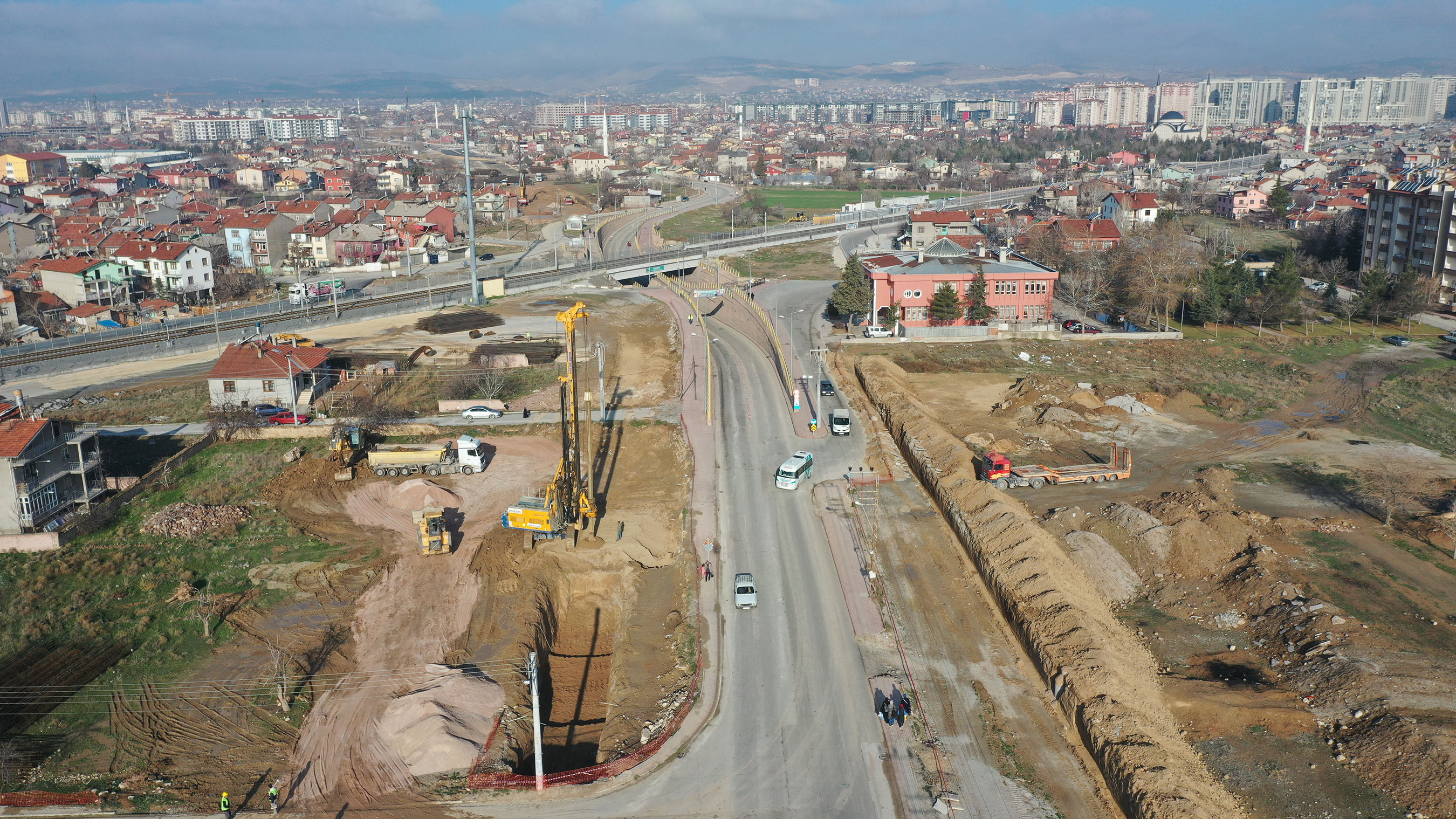 YHT Hattındaki Taşköprü Altgeçidinde Standartlara Uygun Düzenleme Çalışmaları Başladı 
