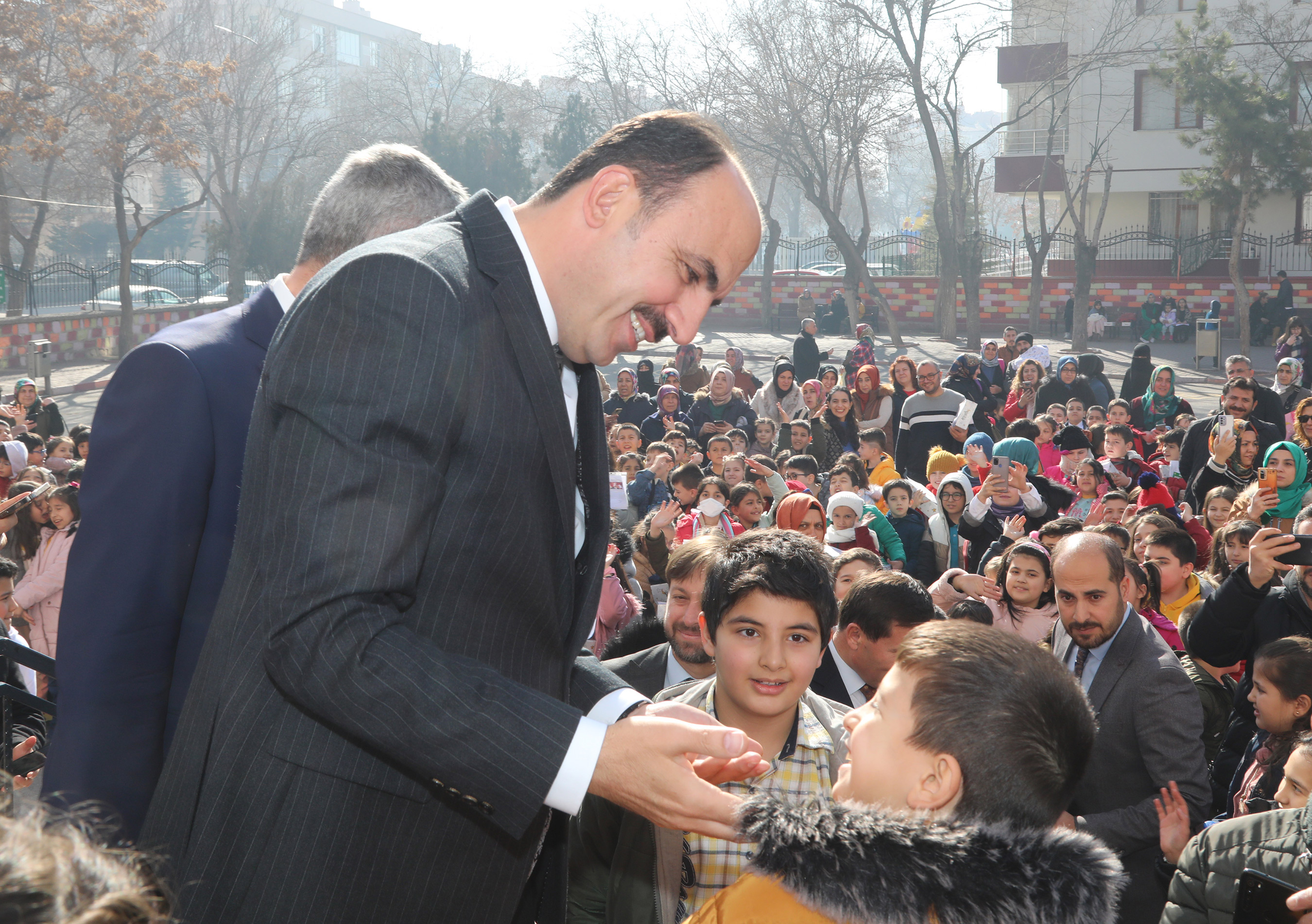 Başkan Altay: '200 Bin Çocuğumuza Karneleri İle Birlikte Şivlilik Hediyemizi Ulaştırdık'