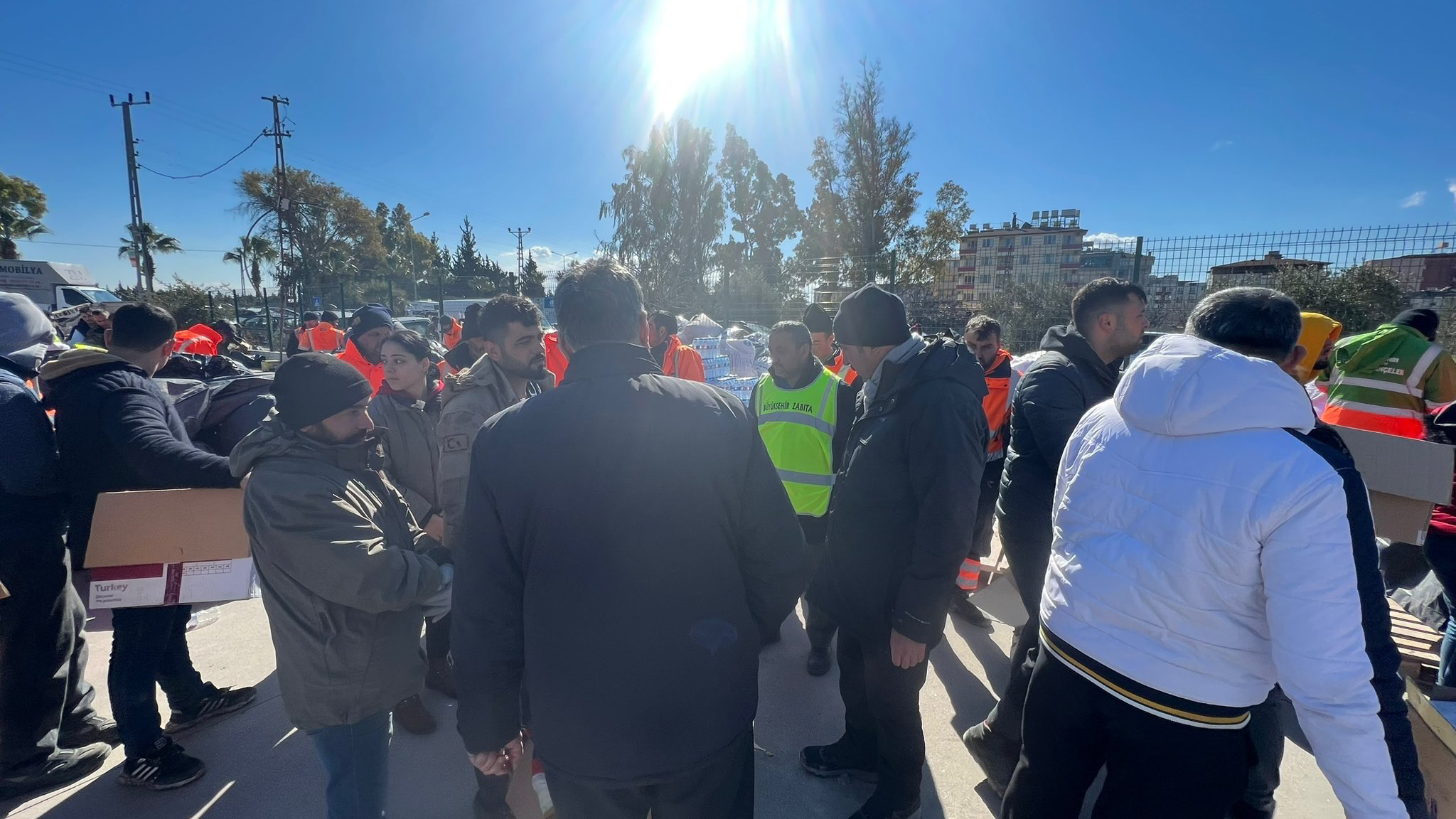 Başkan Altay: 'Konya'dan Gönderilen Yardımları En Hızlı Şekilde İhtiyaç Sahiplerine Ulaştırıyoruz'