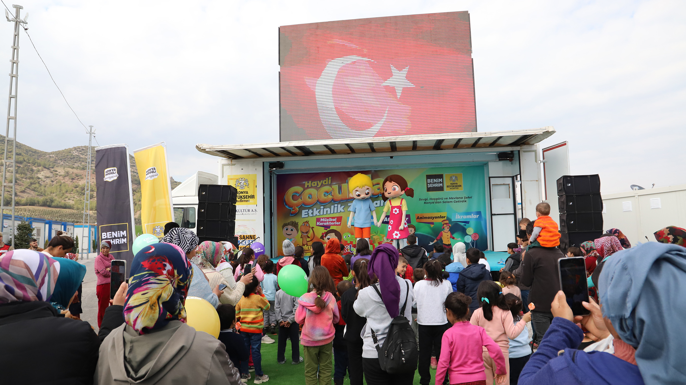 Konya Büyükşehir 11 İlde Depremzede Çocuklara Özel Etkinlikler Başlattı 
