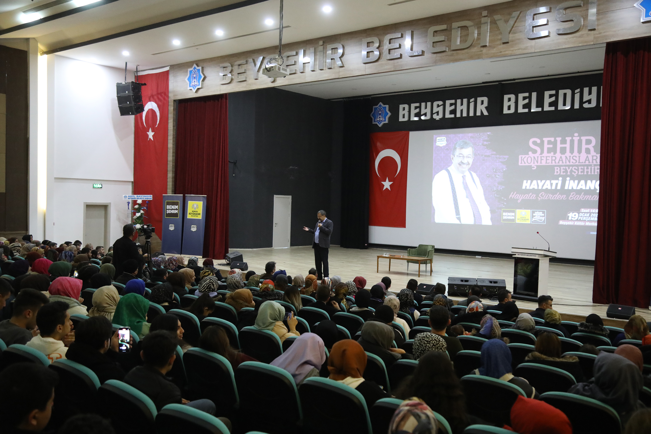Dursun Ali Erzincanlı ve Hayati İnanç İlçe Şehir Konferanslarına Konuk Oldu