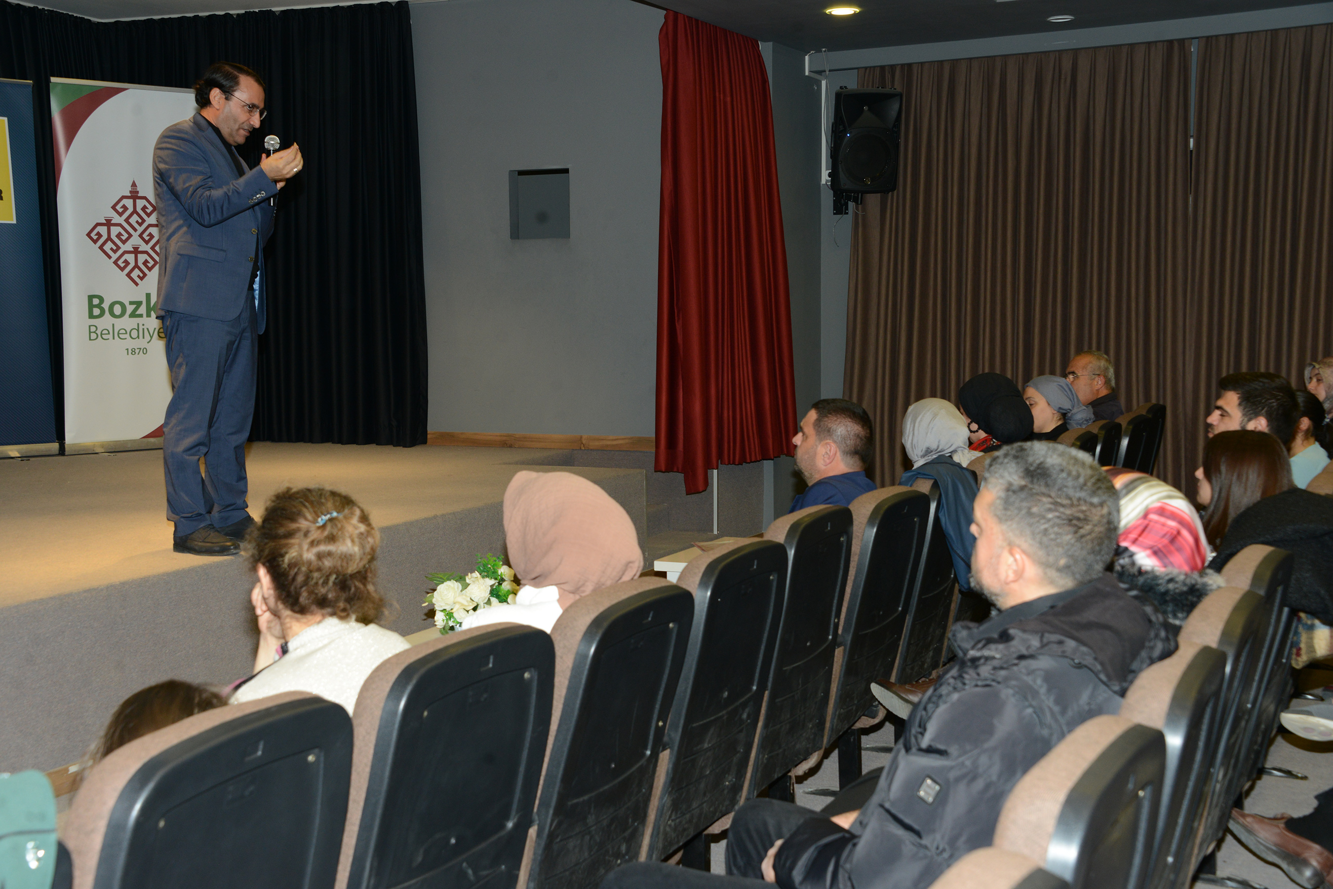 Konya Büyükşehir İlçe Şehir Konferanslarıyla Kültür Hayatını Canlandırıyor