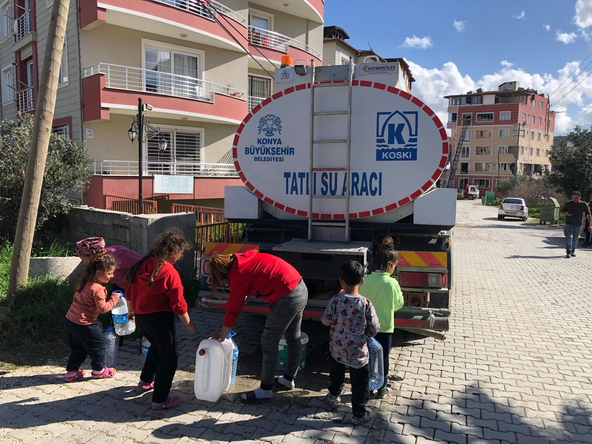 Konya Büyükşehir Hatay'da Temiz Su İhtiyacını Gideriyor