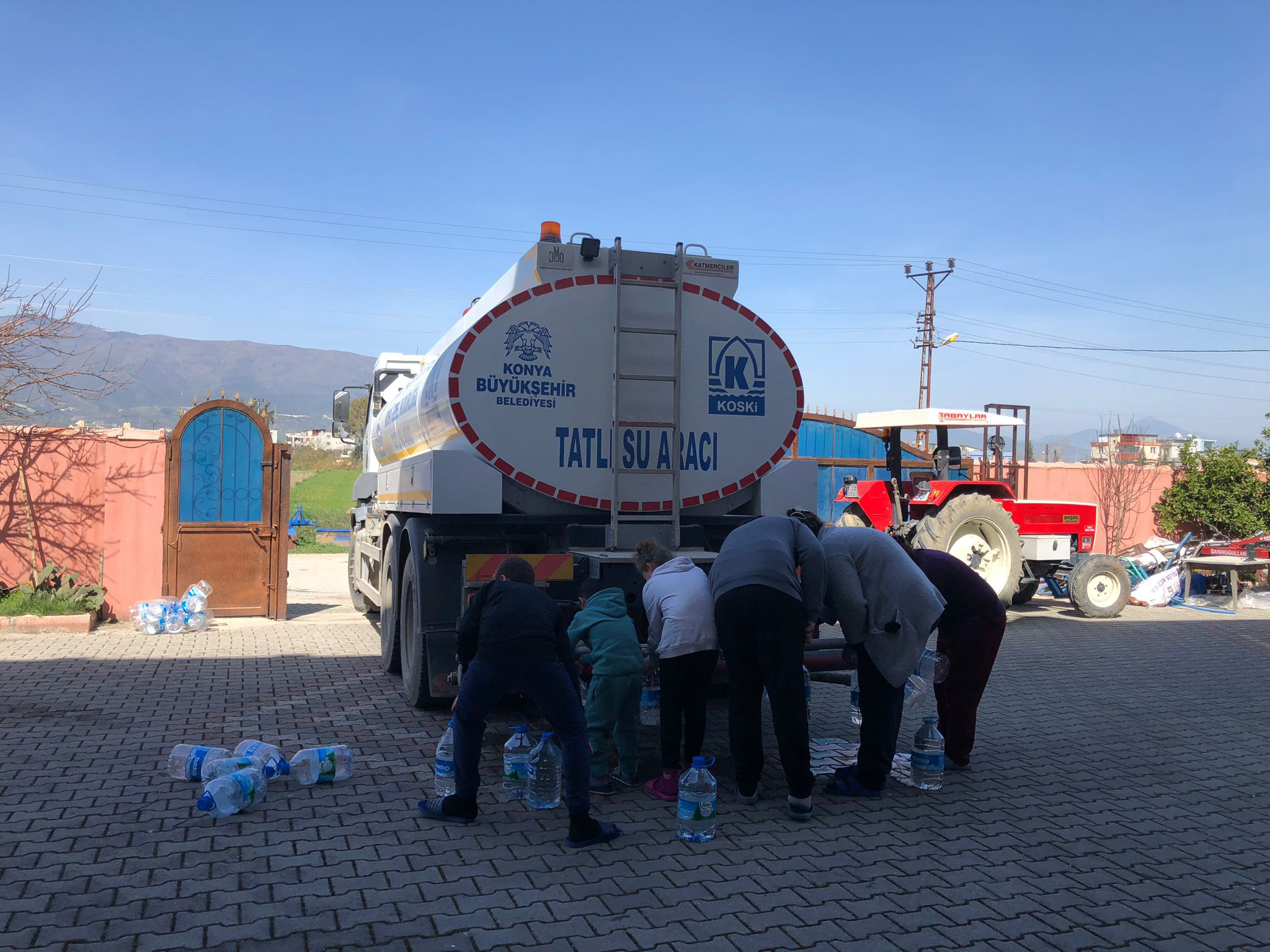 Konya Büyükşehir Hatay'da Temiz Su İhtiyacını Gideriyor