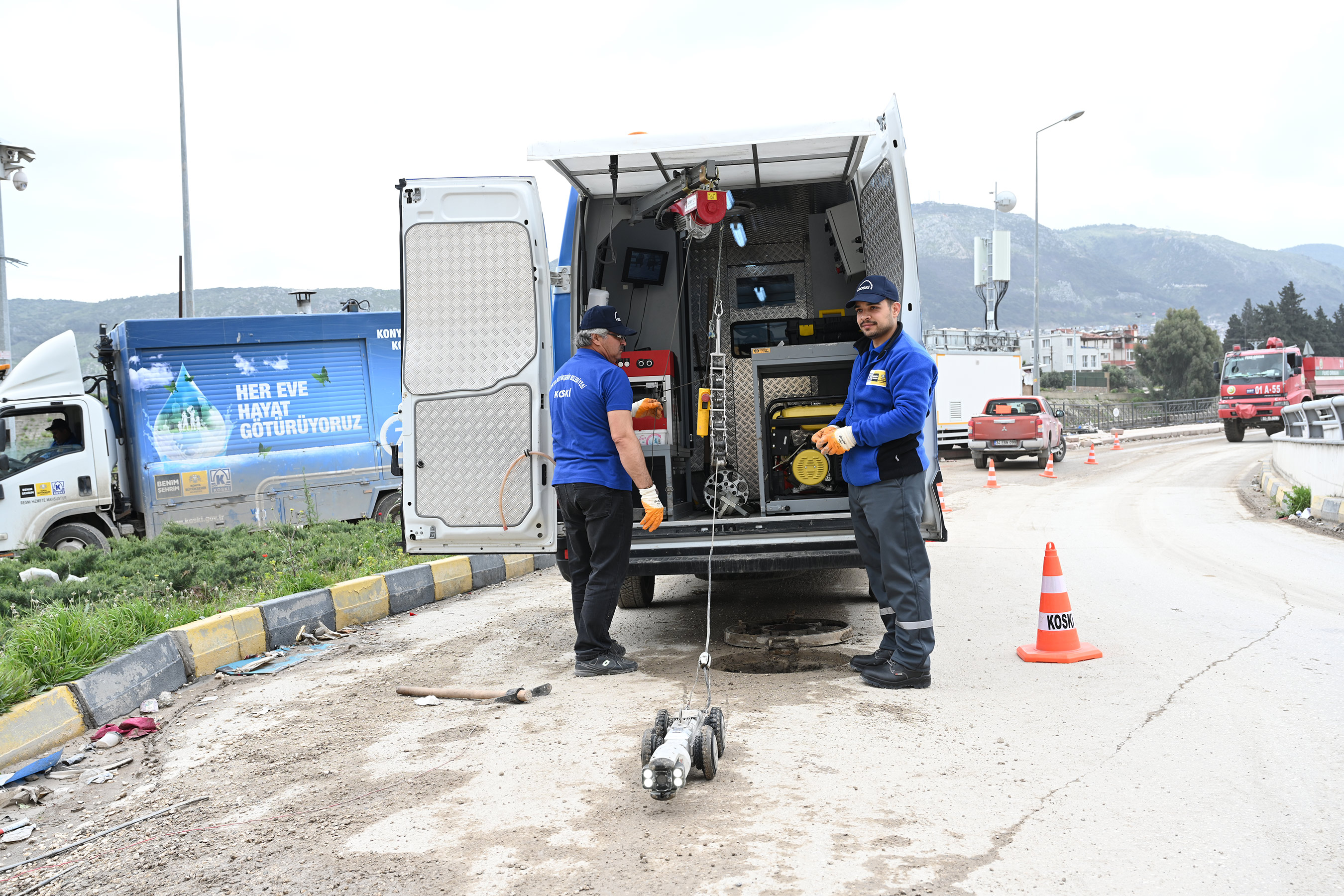 Konya Büyükşehir Hatay'da Kanal Arızalarını Robot Kameralarla Tespit Ediyor