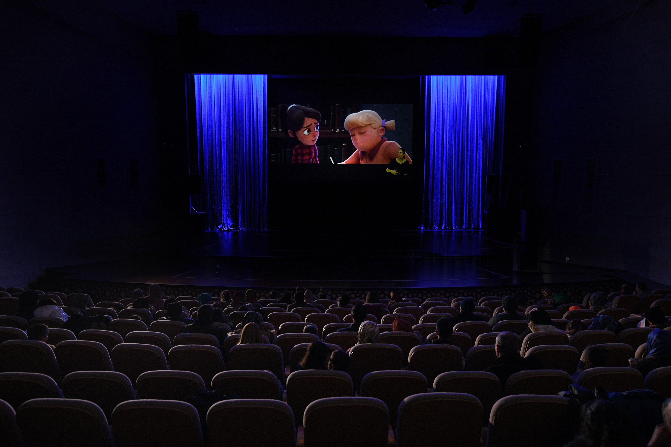 Konya Büyükşehir'den Görme Engellilere Yönelik Sinema Etkinliği