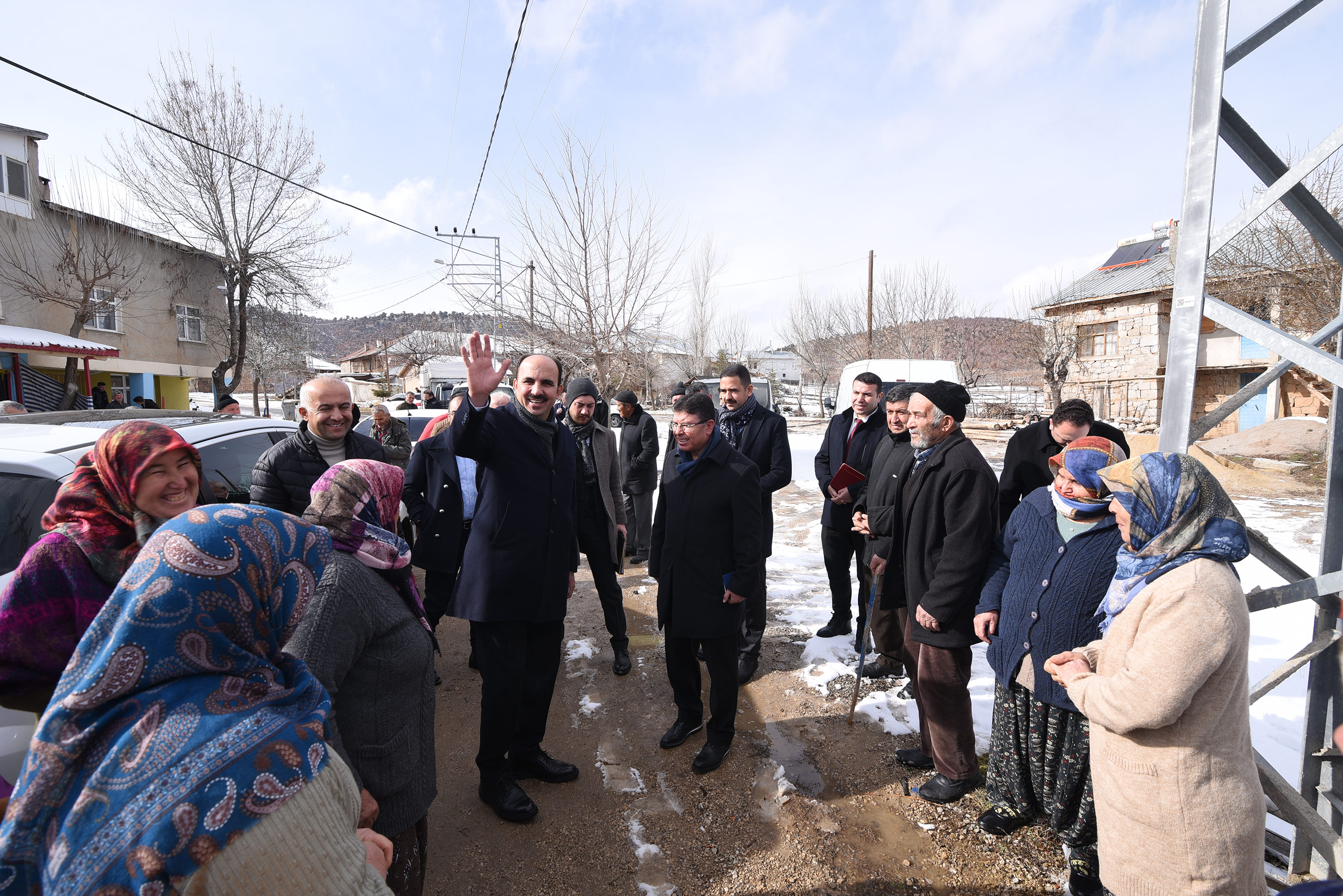 Başkan Altay Bozkır'ın Mahallelerini Ziyaret Etti 