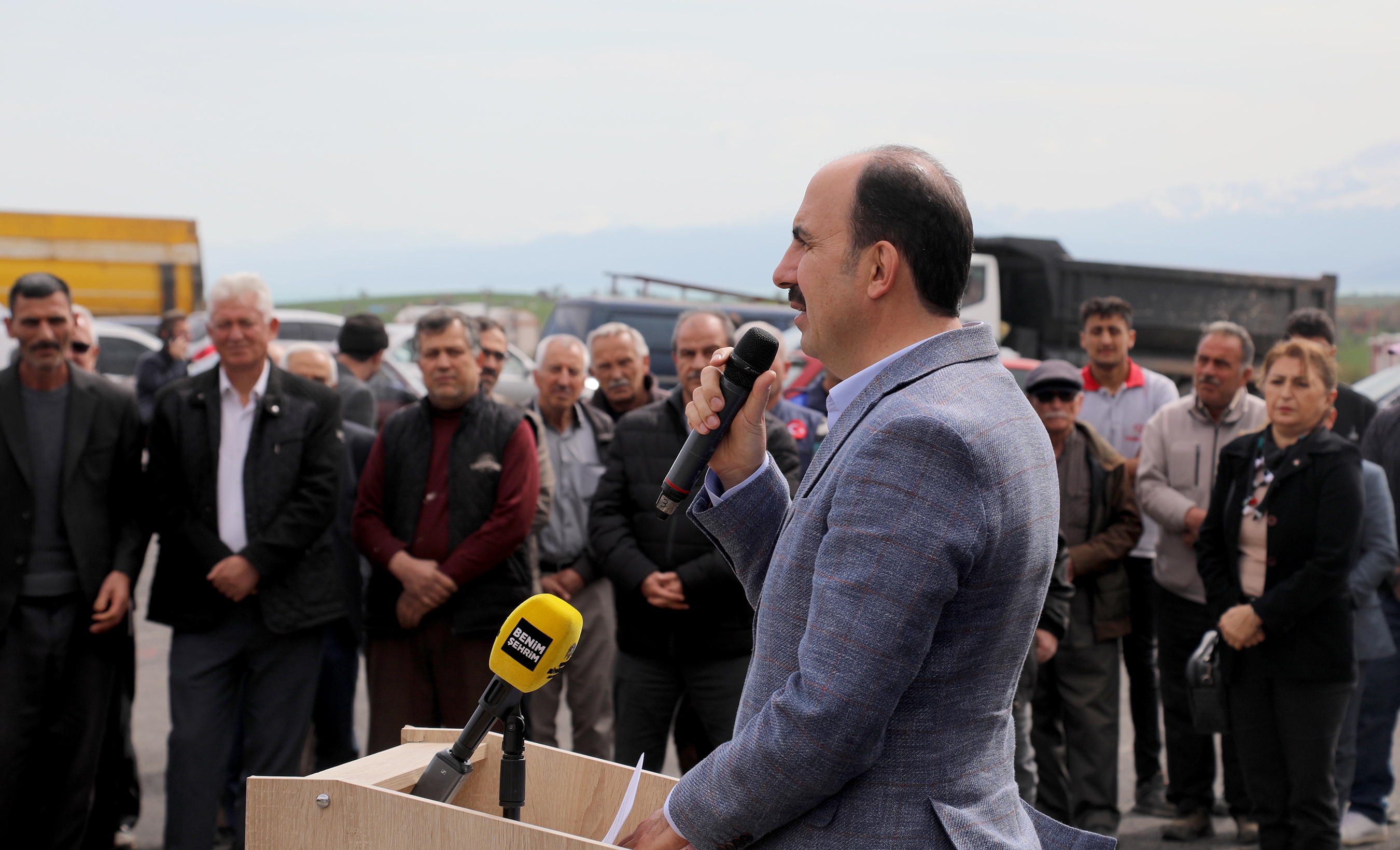 Başkan Altay: 'İlçelerimizi Merkez Standardına Getirmek İçin Çalışıyoruz'