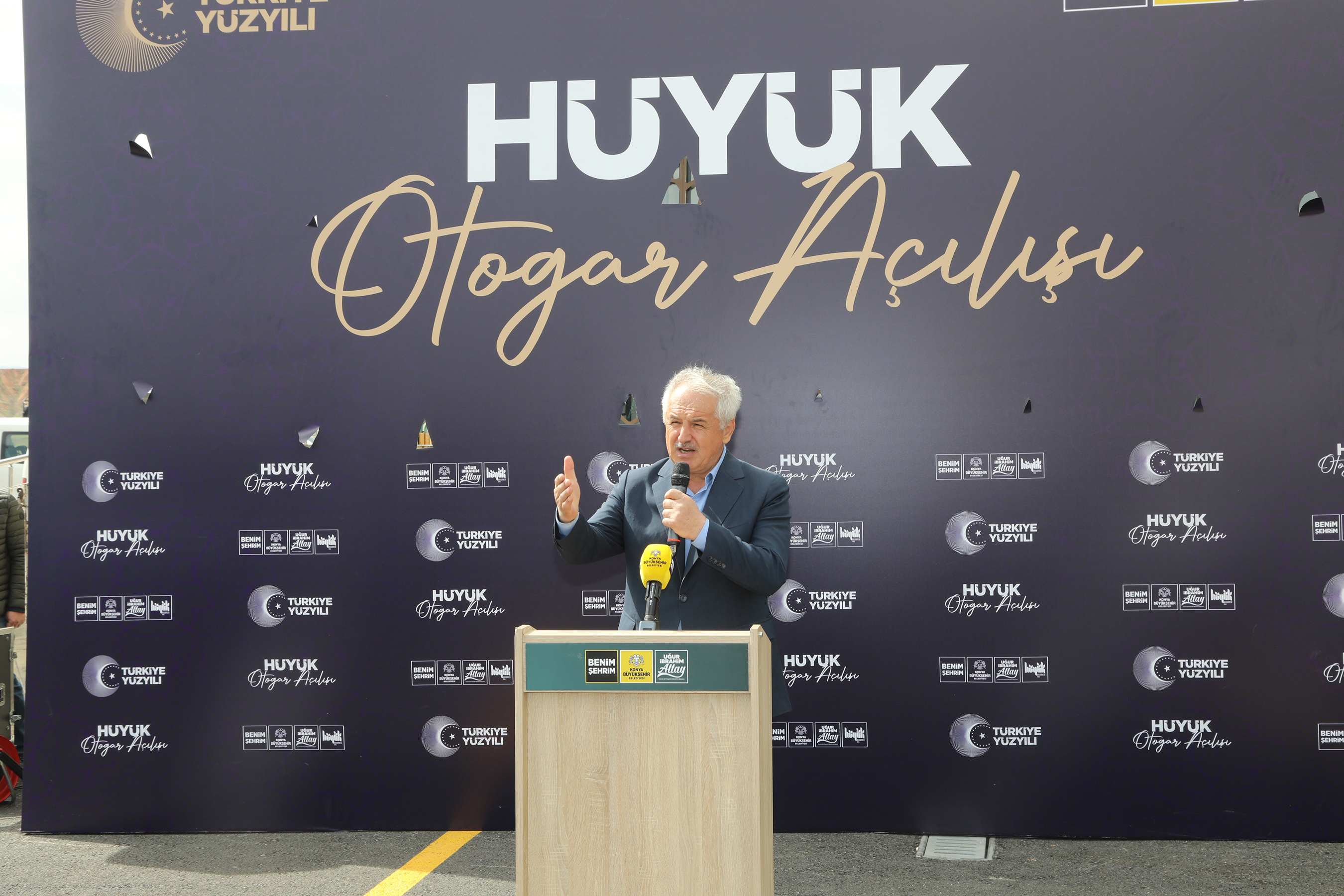 Başkan Altay: 'İlçelerimizi Merkez Standardına Getirmek İçin Çalışıyoruz'