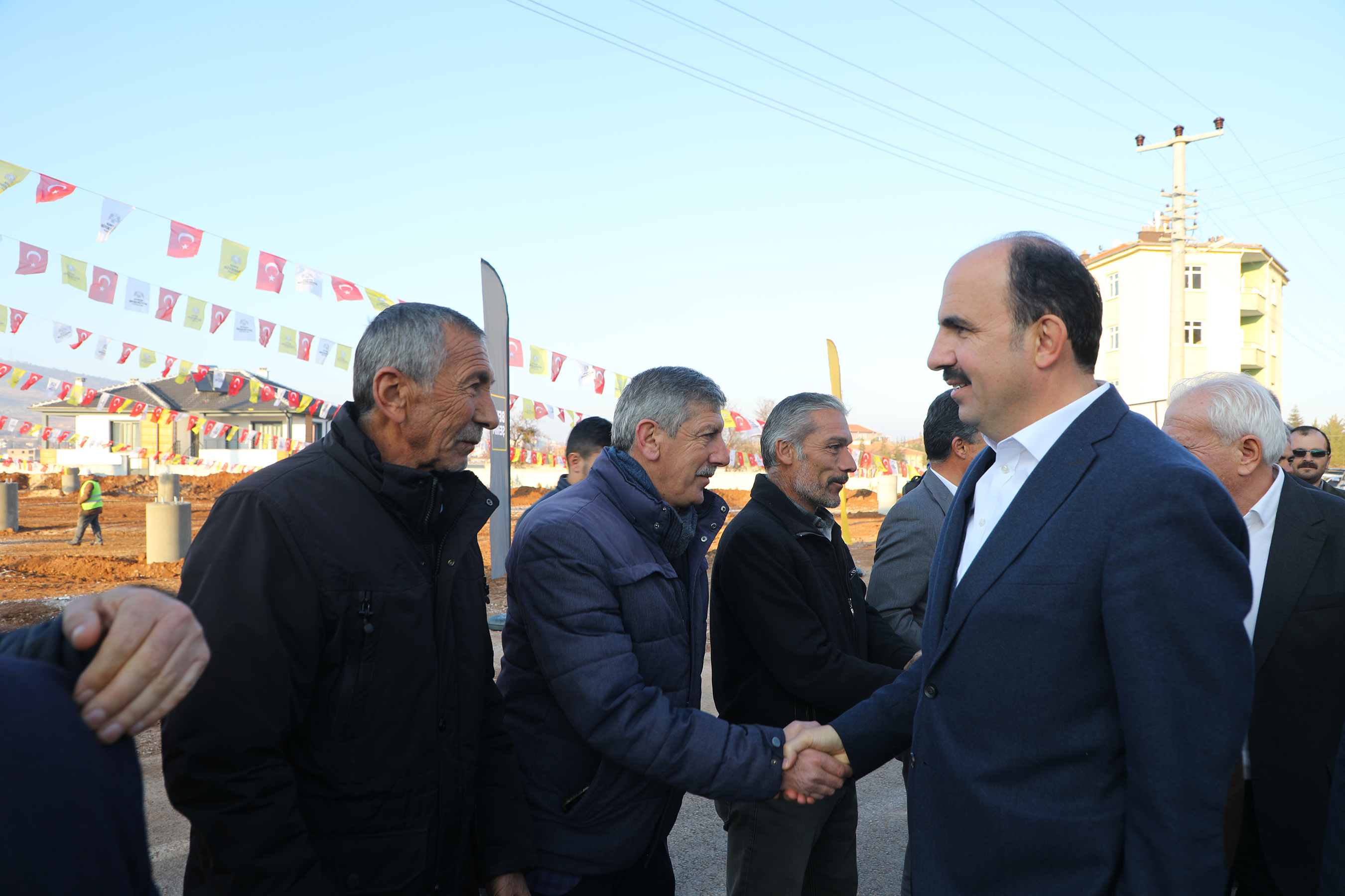 Güneysınır Kapalı Pazar Yeri ve Düğün Salonu'nun Temeli Atıldı