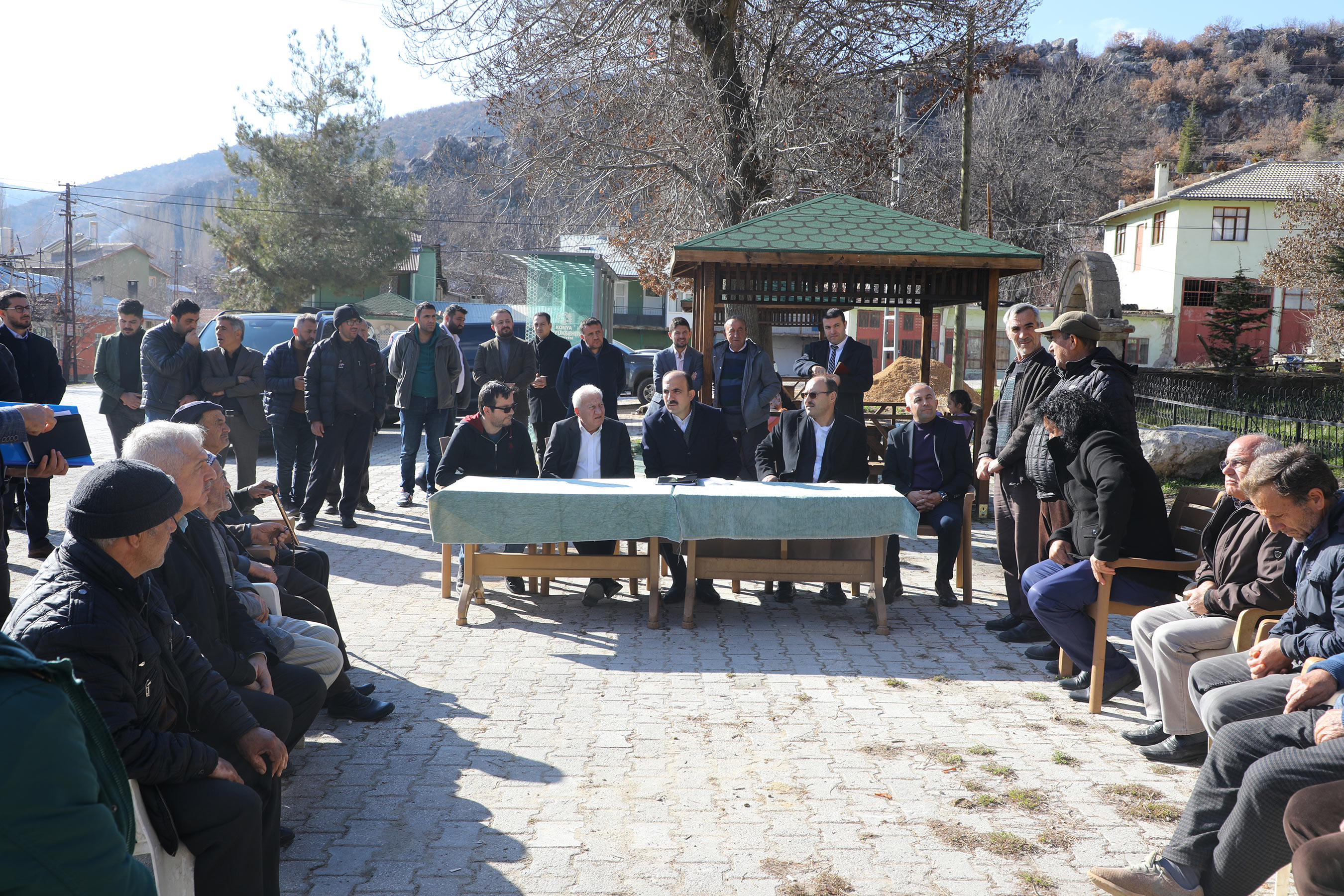Güneysınır Kapalı Pazar Yeri ve Düğün Salonu'nun Temeli Atıldı
