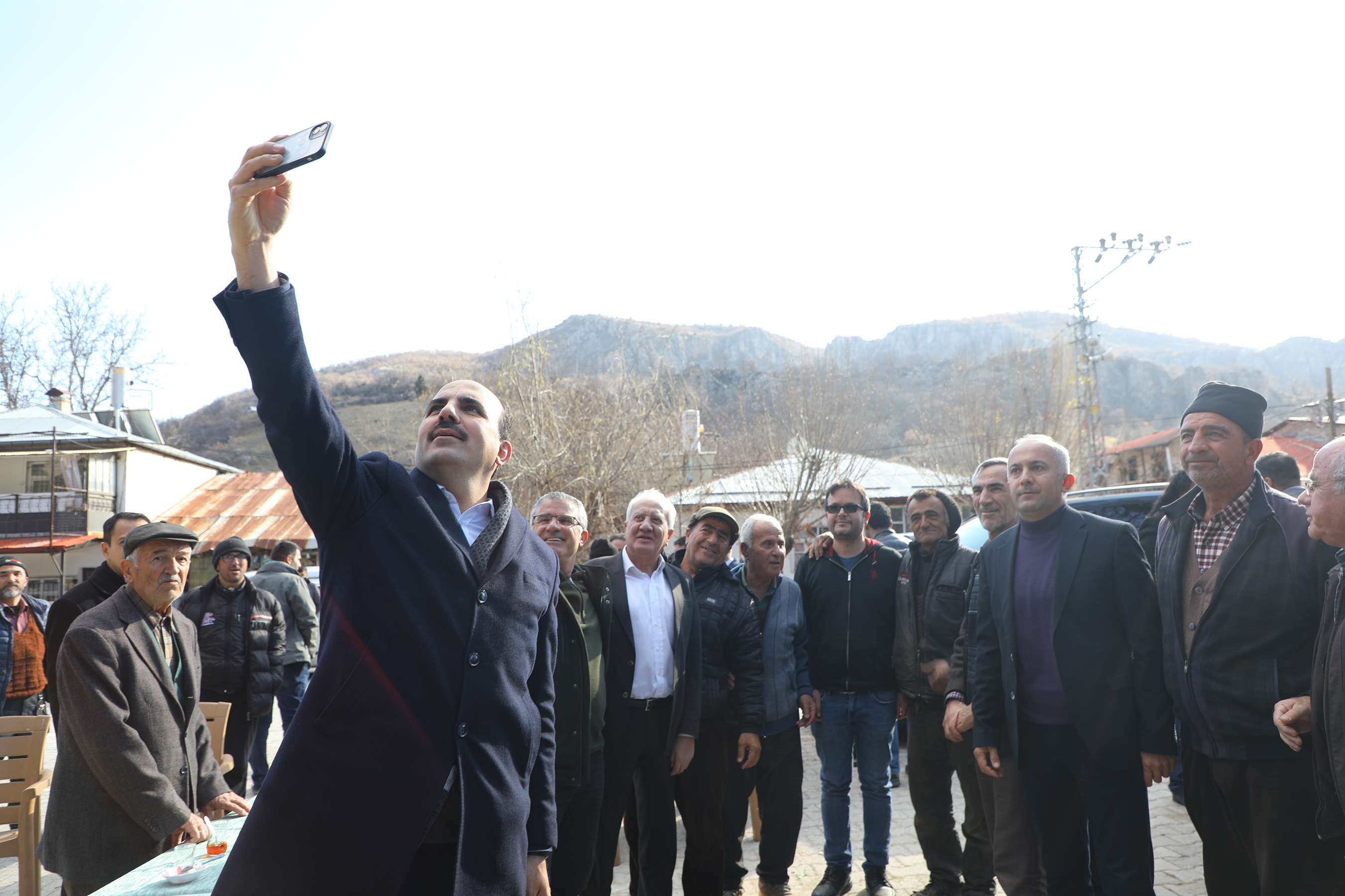 Güneysınır Kapalı Pazar Yeri ve Düğün Salonu'nun Temeli Atıldı