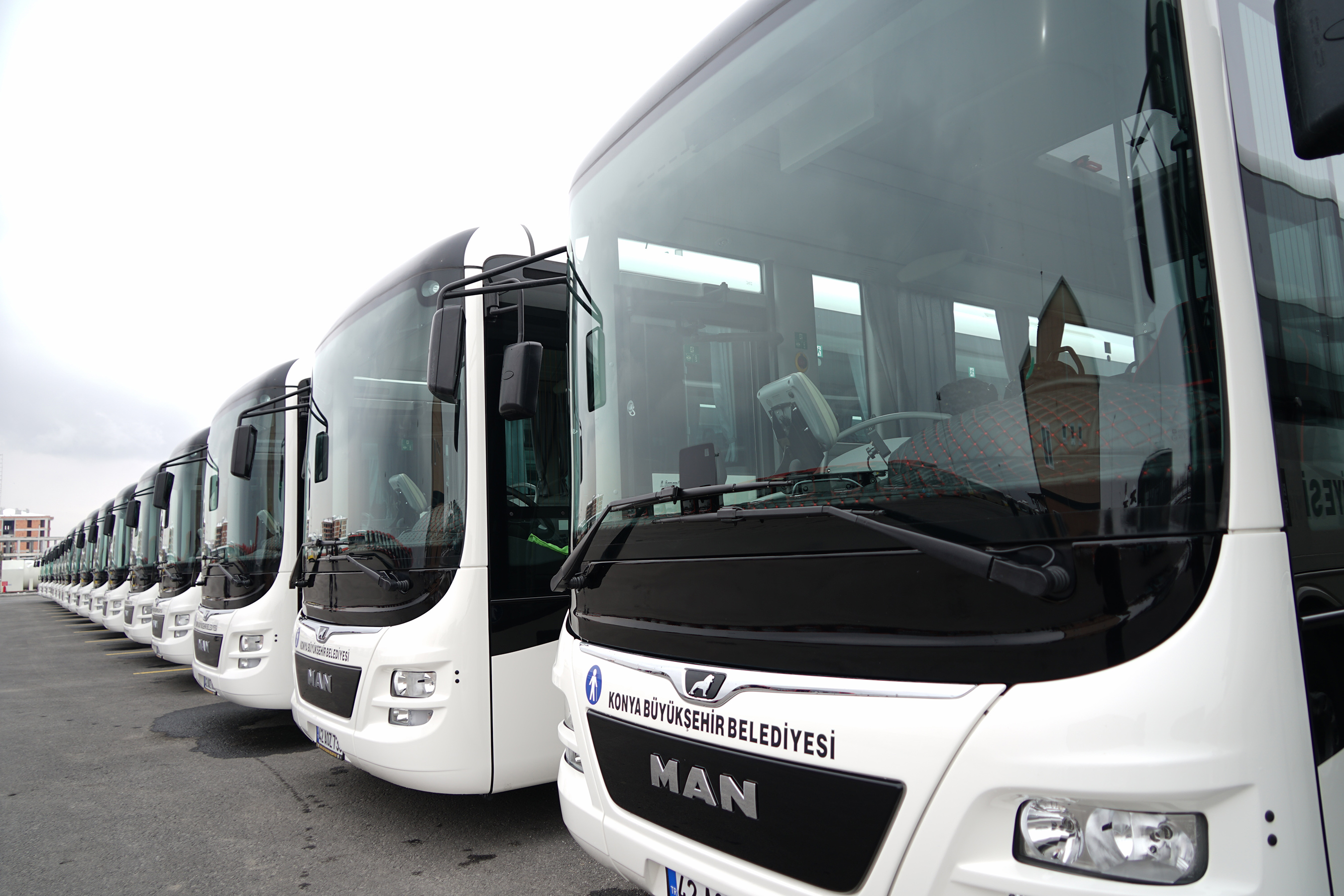 Konya Büyükşehir Otobüs Filosu 20 Yeni Otobüsle Daha Güçlendi 