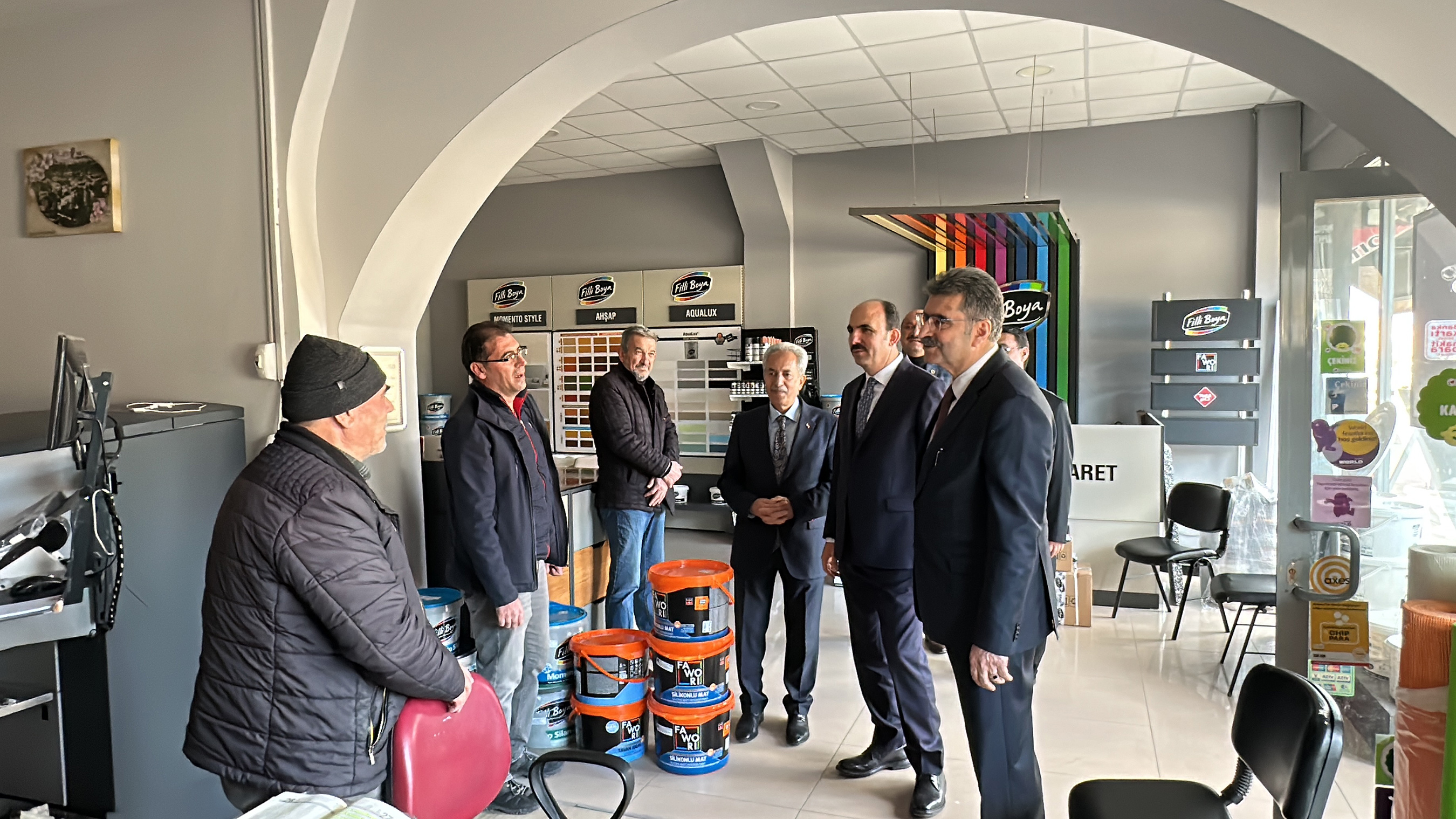 Büyükşehir'in Akşehir'e Kazandırdığı Kapalı Pazar Yeri'nin Açılışı Yapıldı