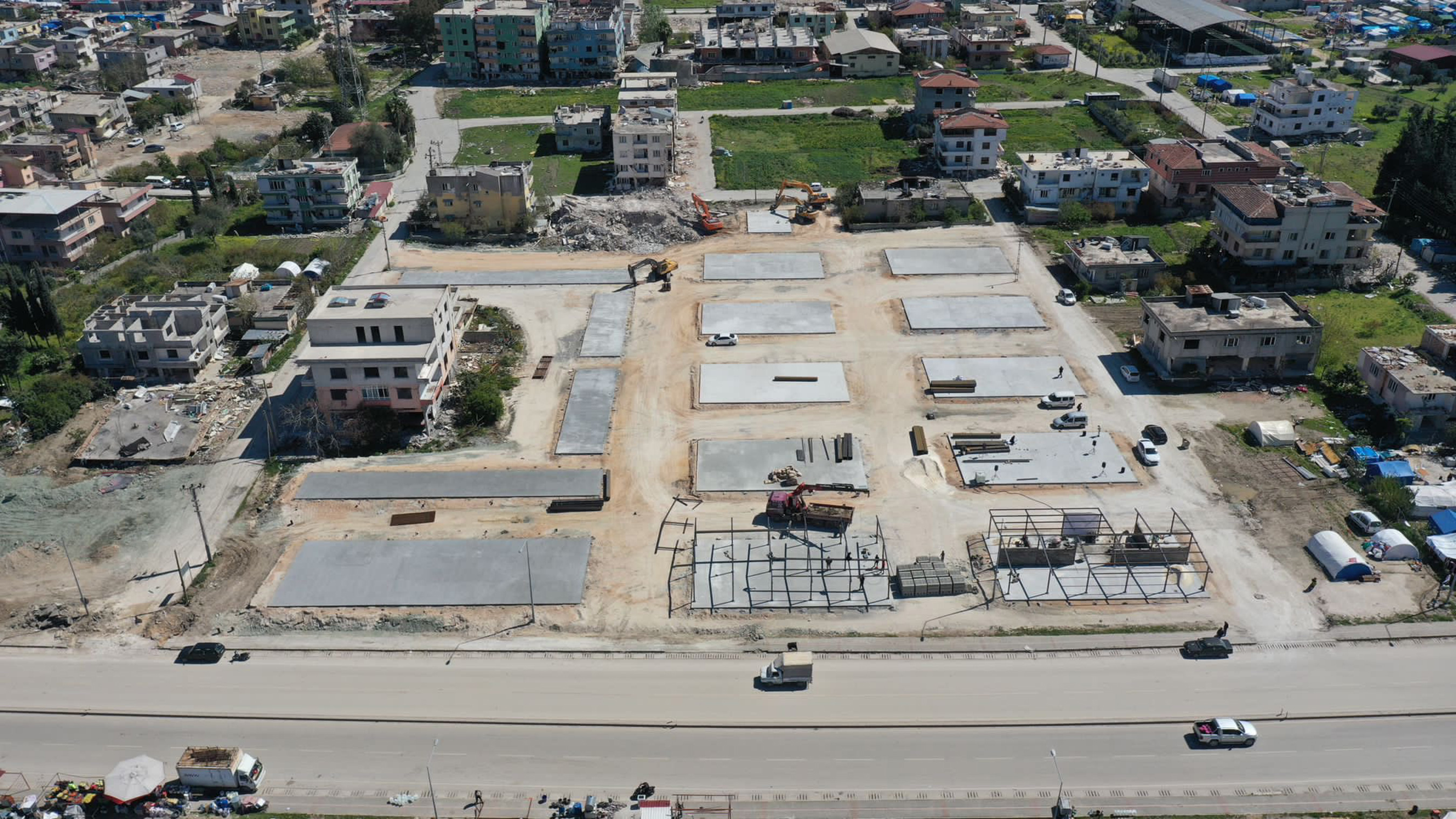 Hatay'da 152 Dükkandan Oluşan Konya Bedesteninin Temeli Atıldı