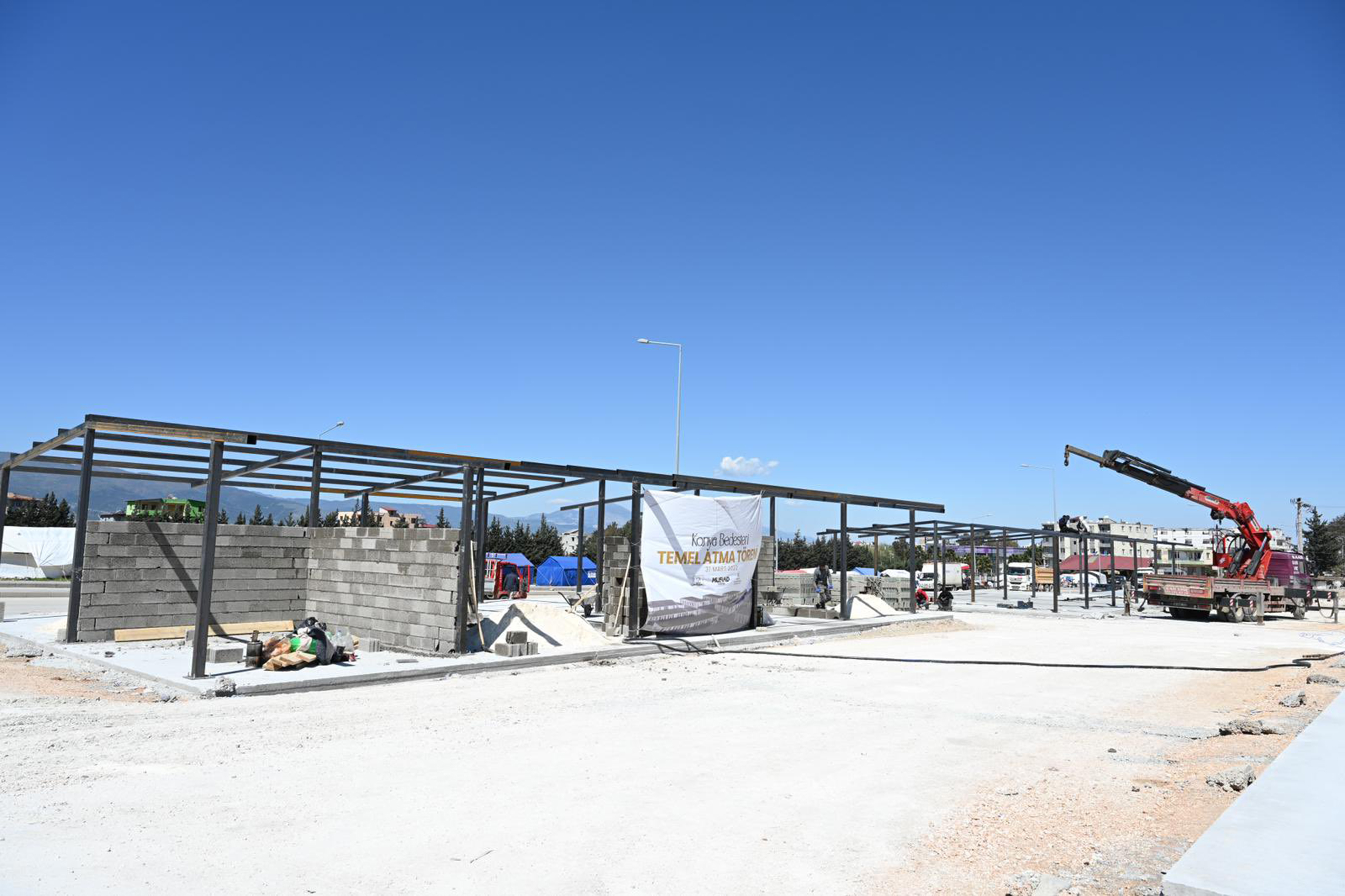 Hatay'da 152 Dükkandan Oluşan Konya Bedesteninin Temeli Atıldı