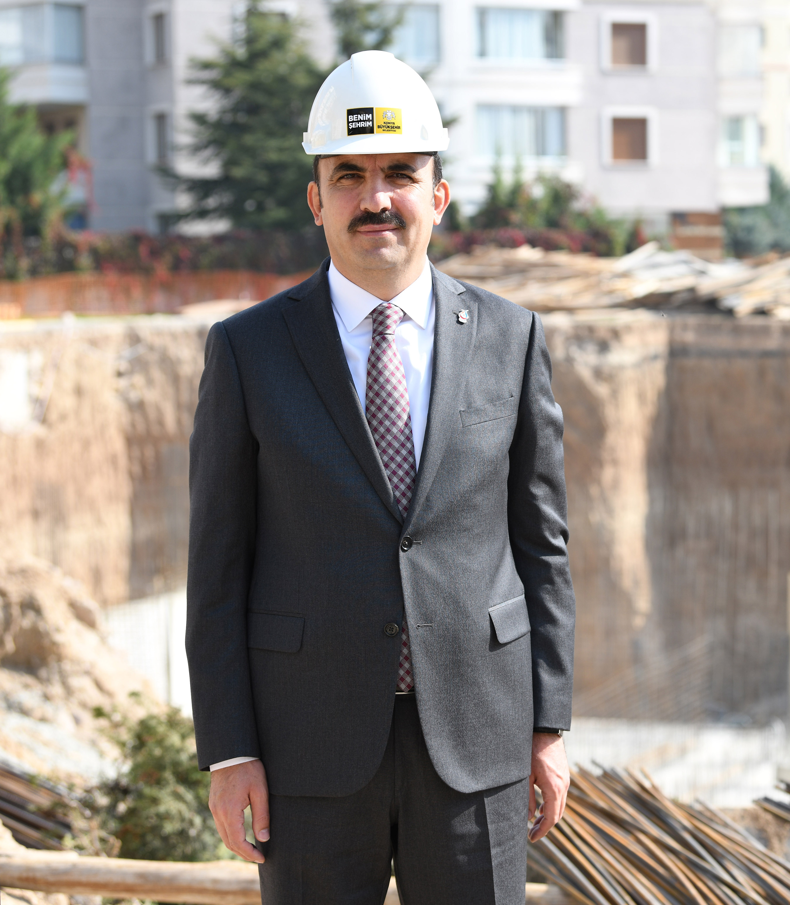 Yenişehir Sosyal Tesisi ve Lise Medeniyet Akademisi Hızla Yükseliyor