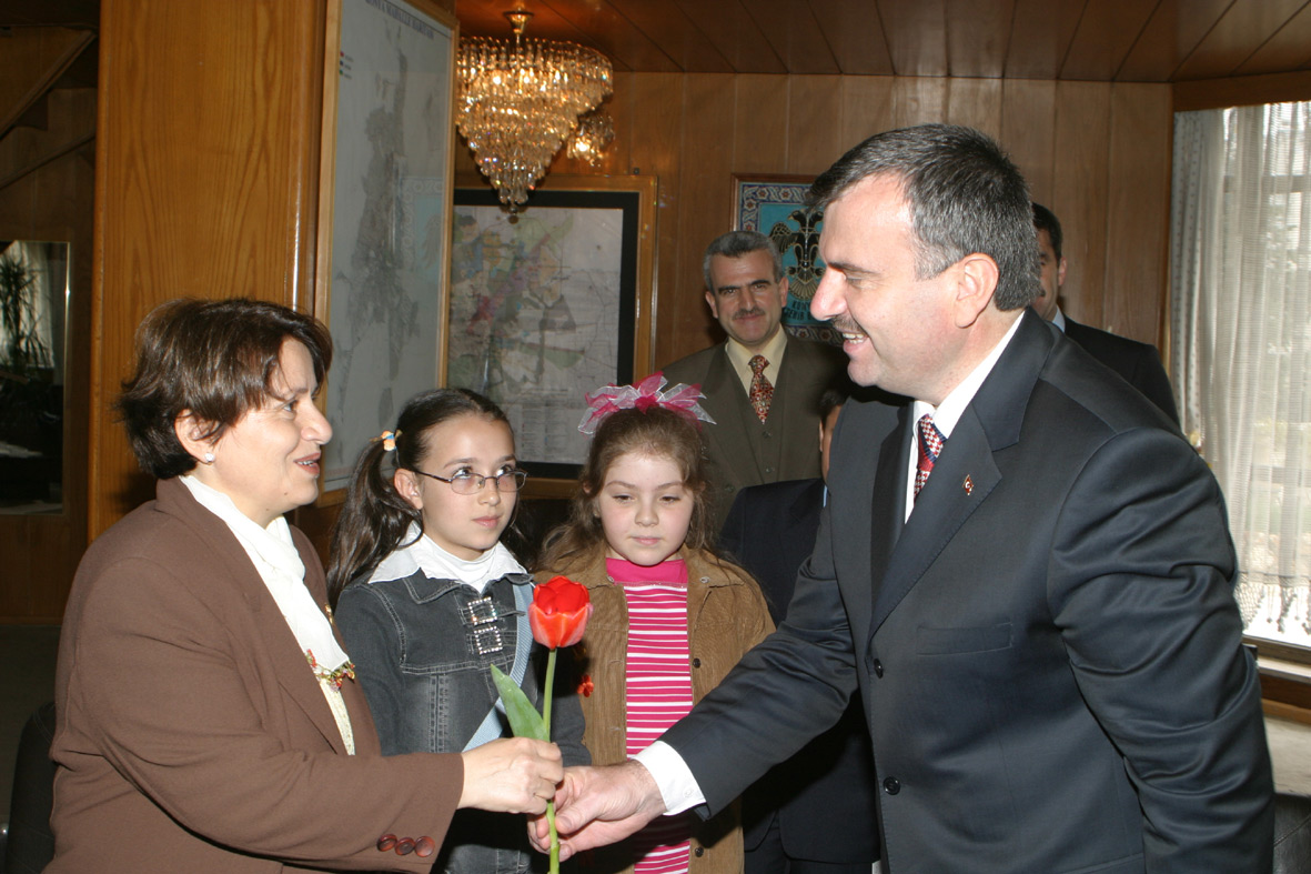 23 Nisan Kutlu Olsun