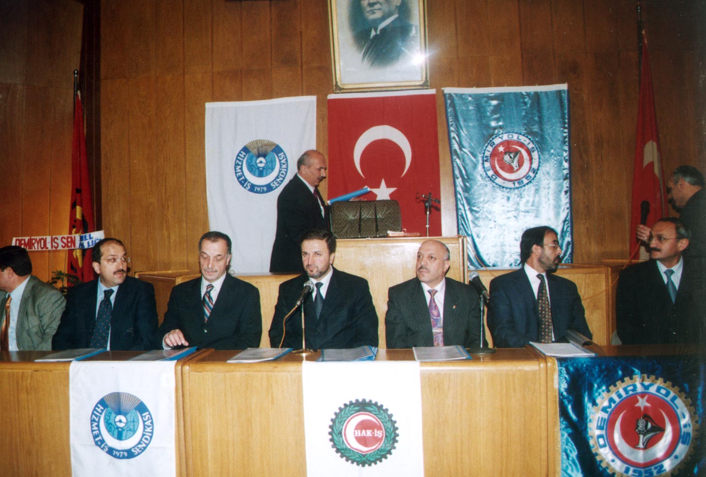 Konya Belediyeleri Sendikalarla Anlaştı