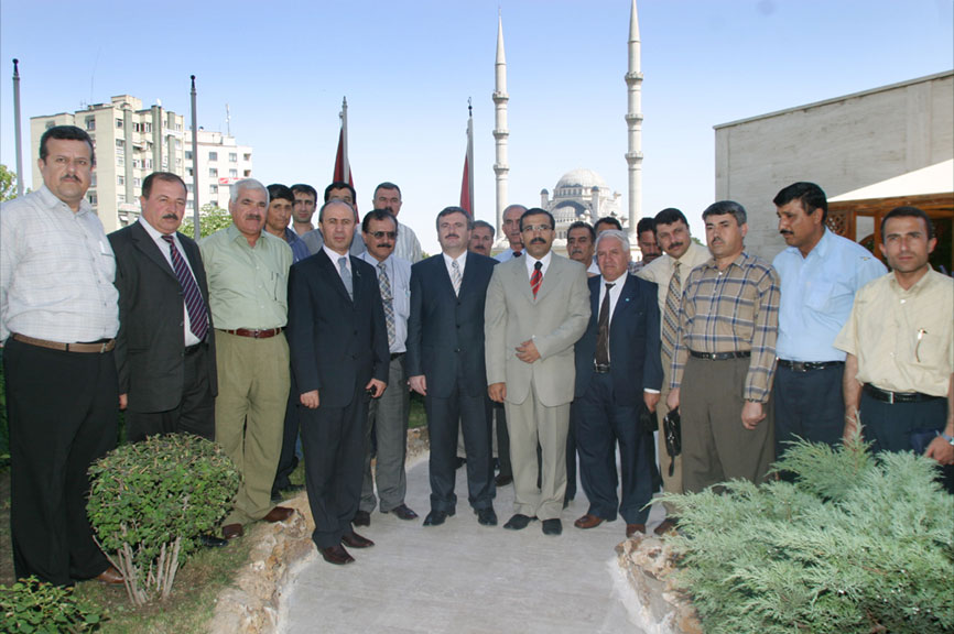 IRAK TÜRKLERİNDEN BAŞKAN AKYÜREK?E ZİYARET