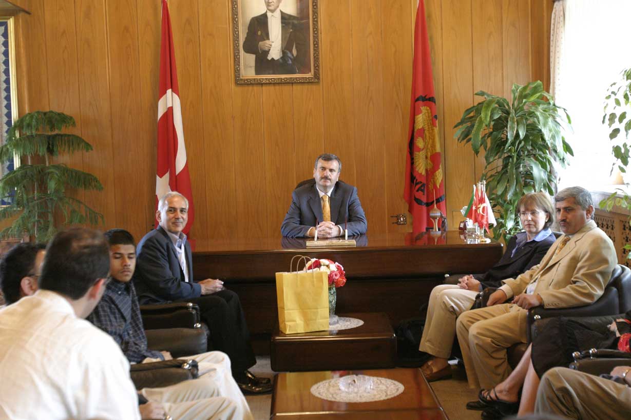 Başkan Akyürek: 'Günümüz İnsanlığı İçin Sevgi ve Hoşgörü Şart'
