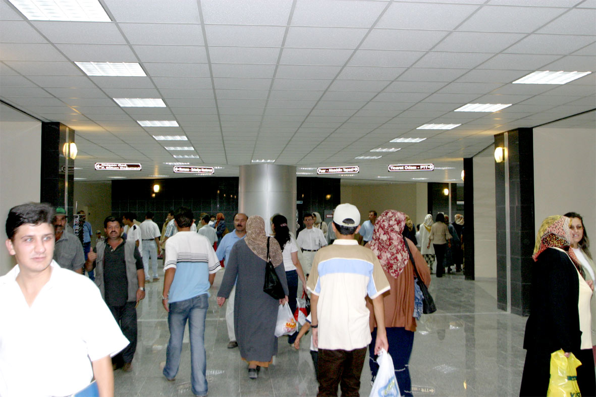 Çarşıya Büyük İlgi