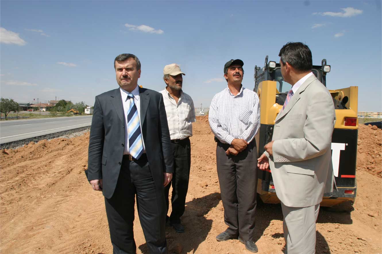 ANKARA YOLU YEŞİLLENİYOR