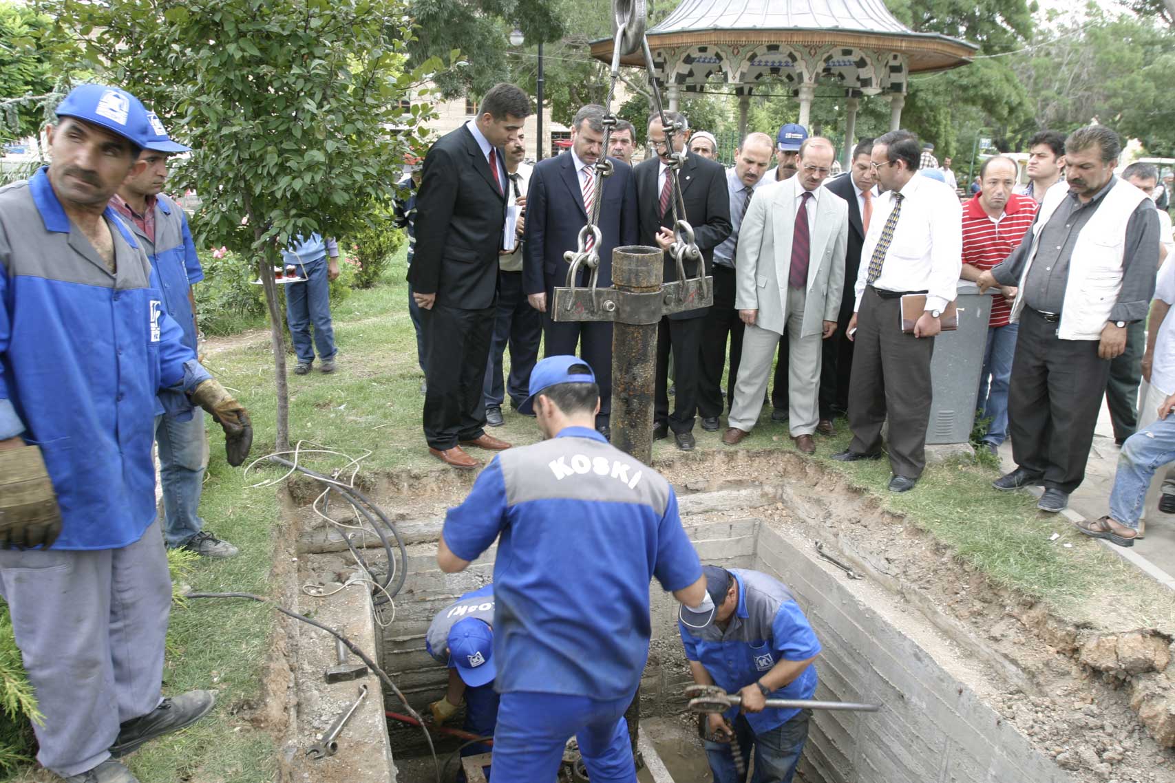 Kaçak Su Kuyuları, Vatandaş ' Belediye İşbirliği İle Kapatılıyor'