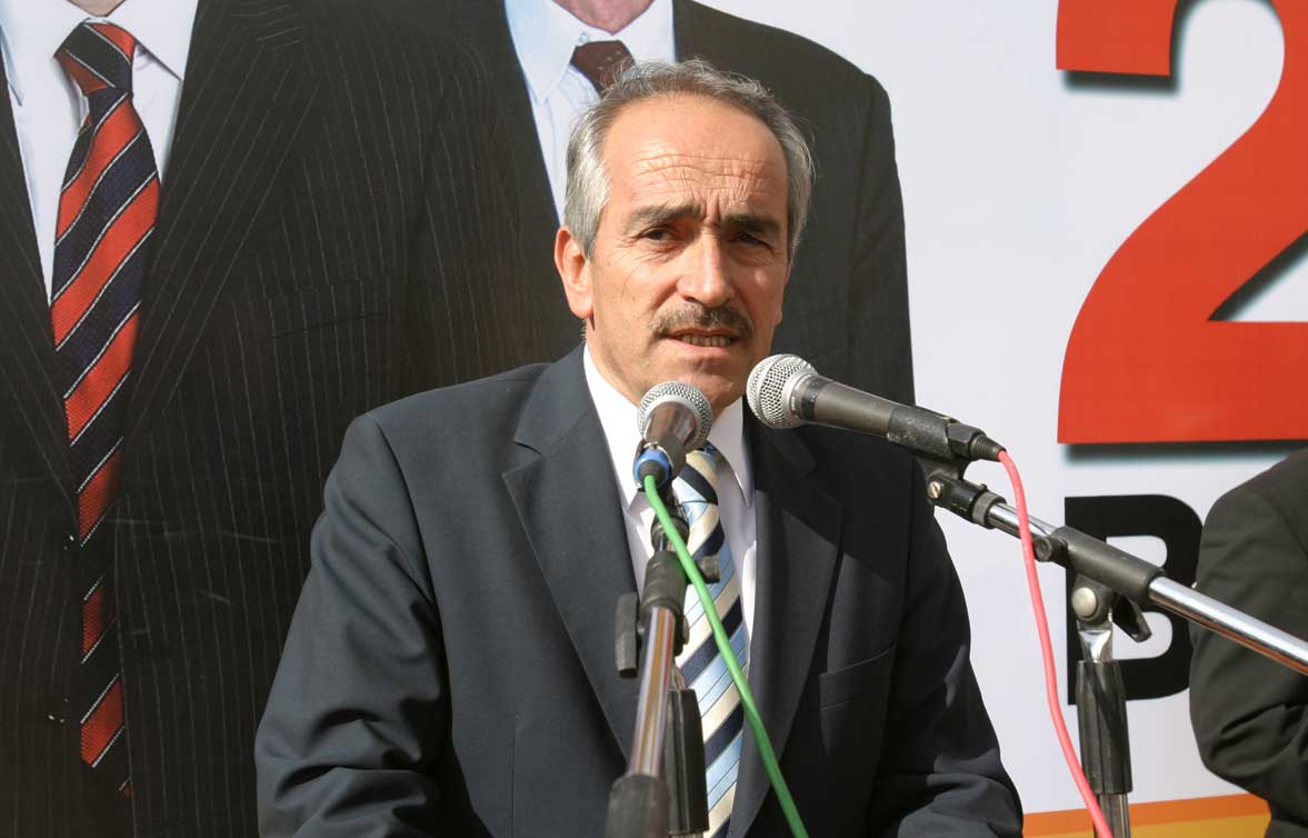 HER MUHTARA BİR BİLGİSAYAR