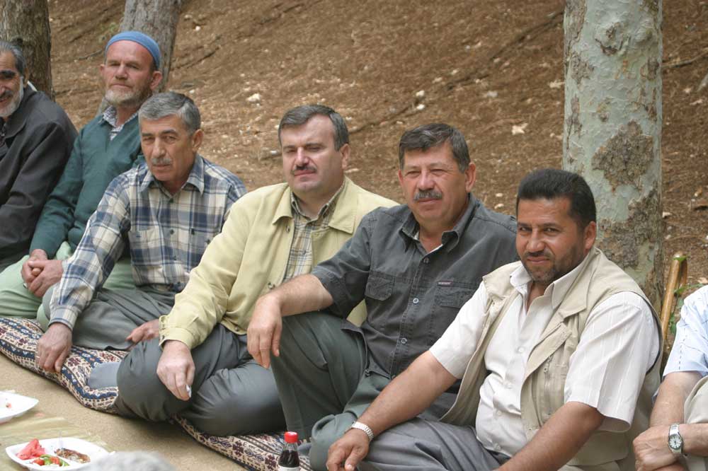 KONYA?DA MUHTARLIK HİZMETLERİ ARTIK BİLGİSAYARLA VERİLECEK