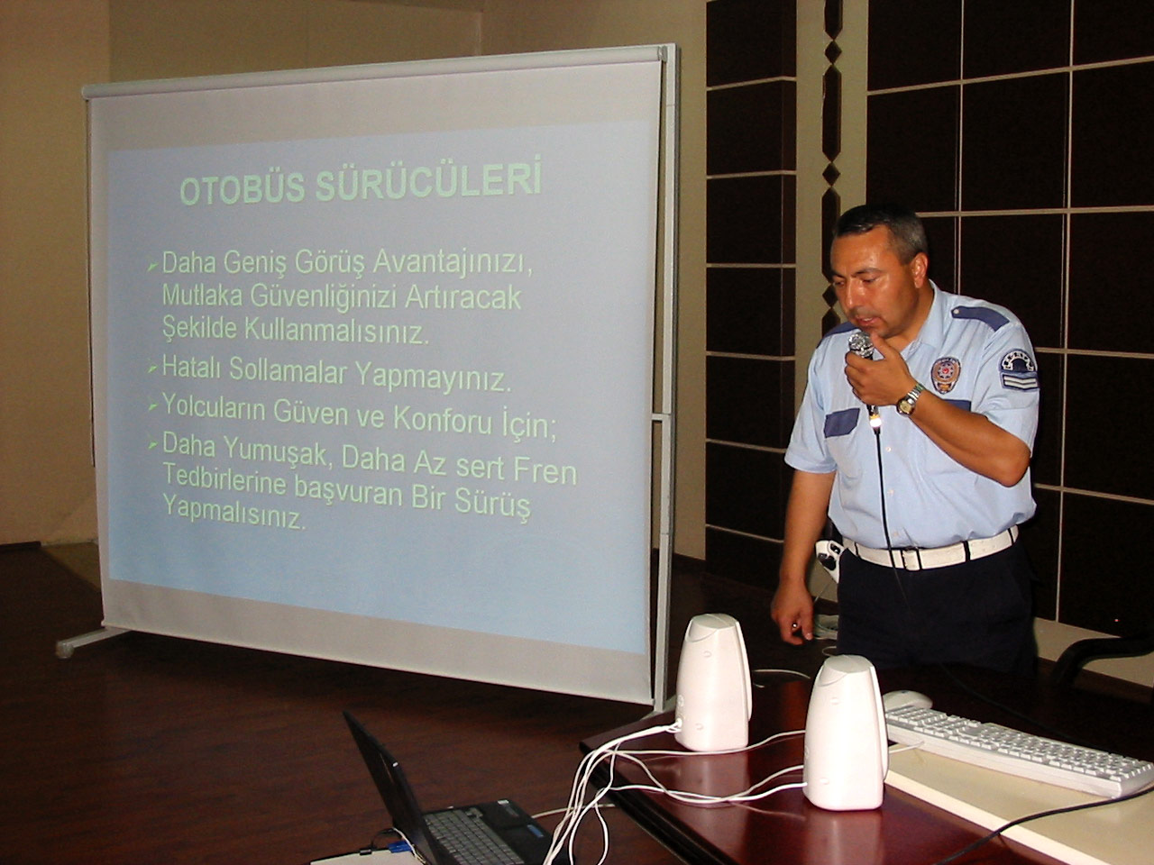 Sürücülere Eğitim Semineri