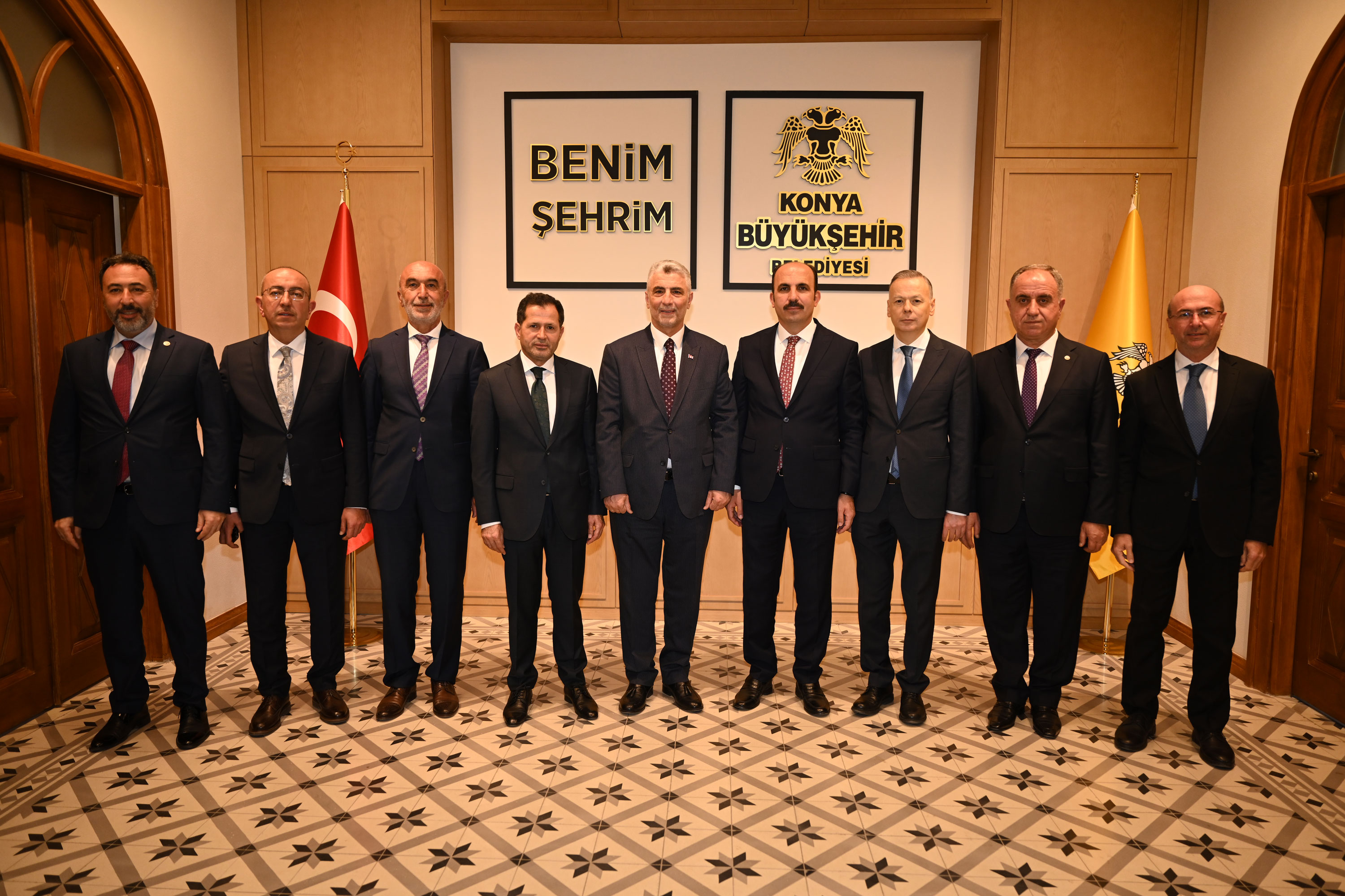 TİCARET BAKANI BOLAT BAŞKAN ALTAY’I ZİYARET ETTİ
